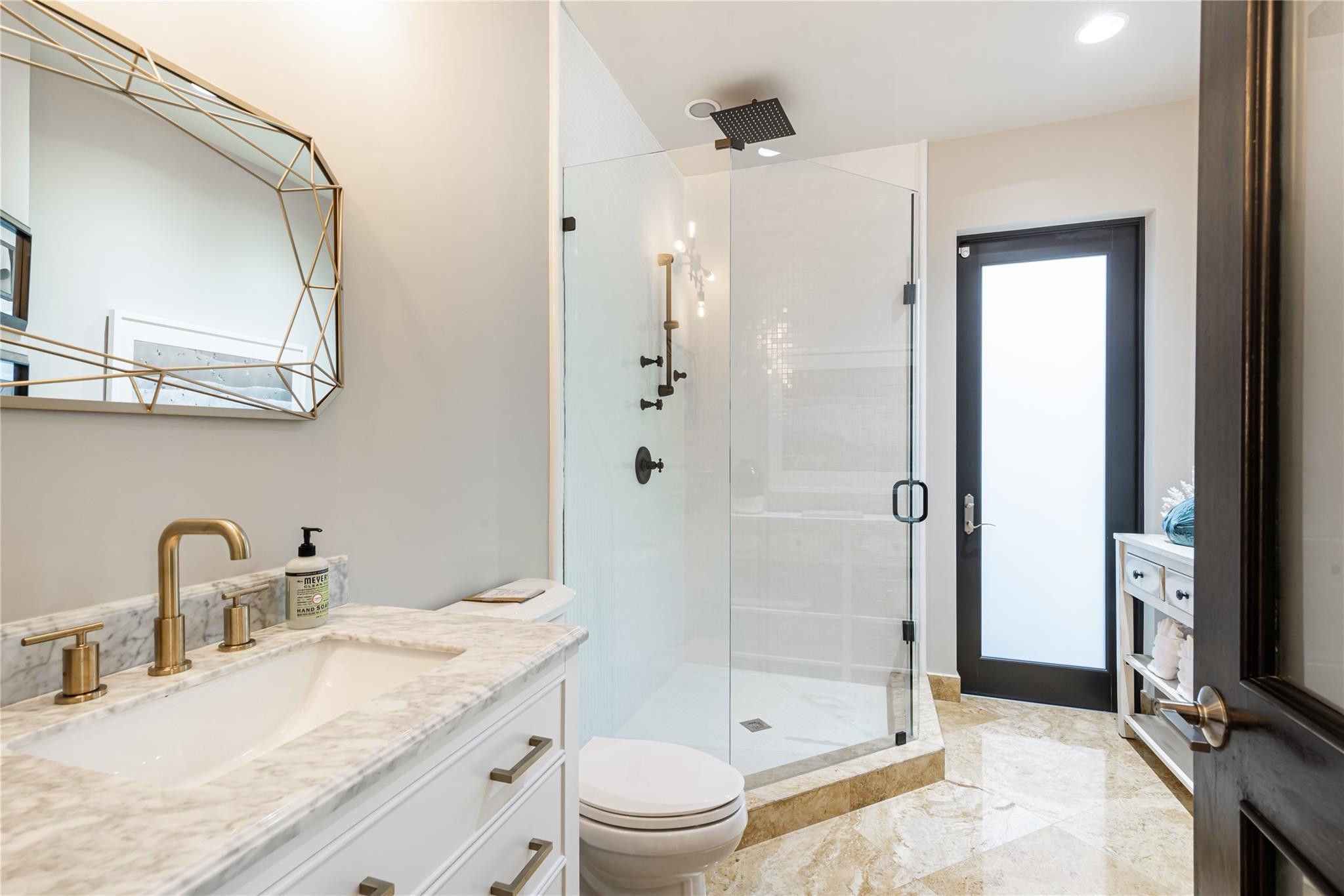 2415 Middle River, Fort Lauderdale FL 33305