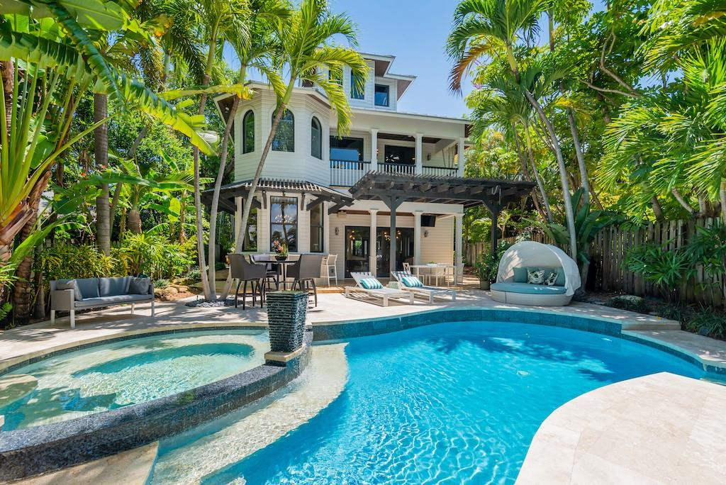 2415 Middle River, Fort Lauderdale FL 33305