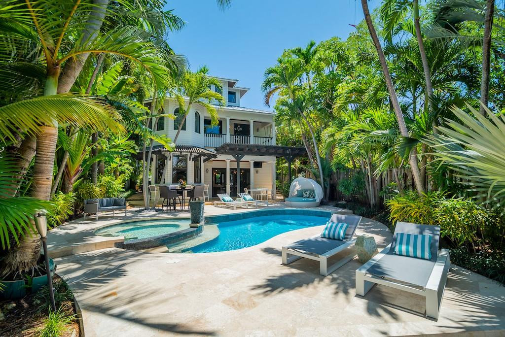 2415 Middle River, Fort Lauderdale FL 33305