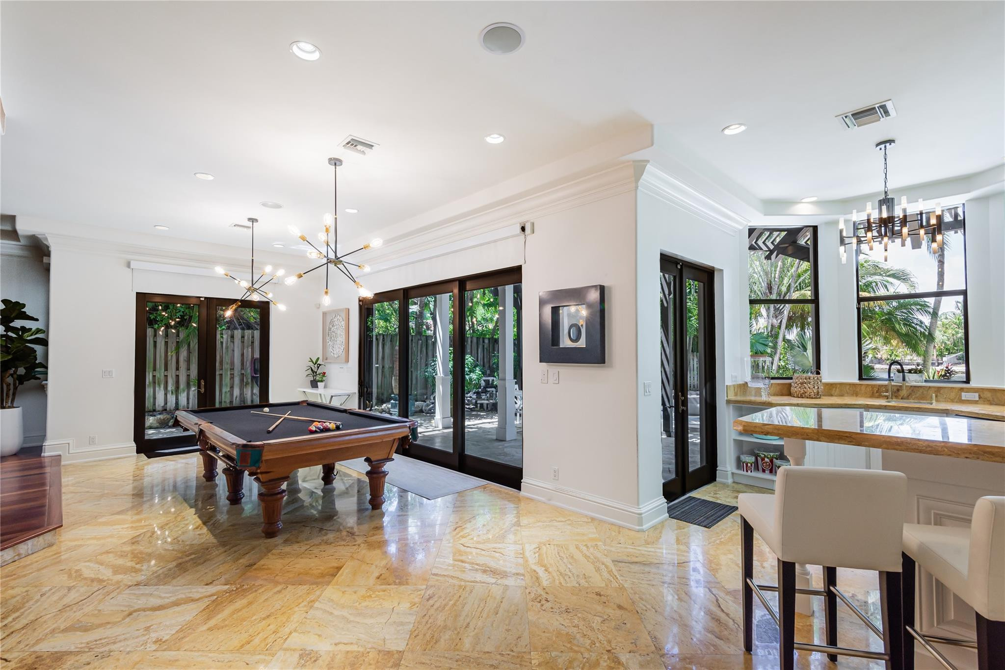 2415 Middle River, Fort Lauderdale FL 33305