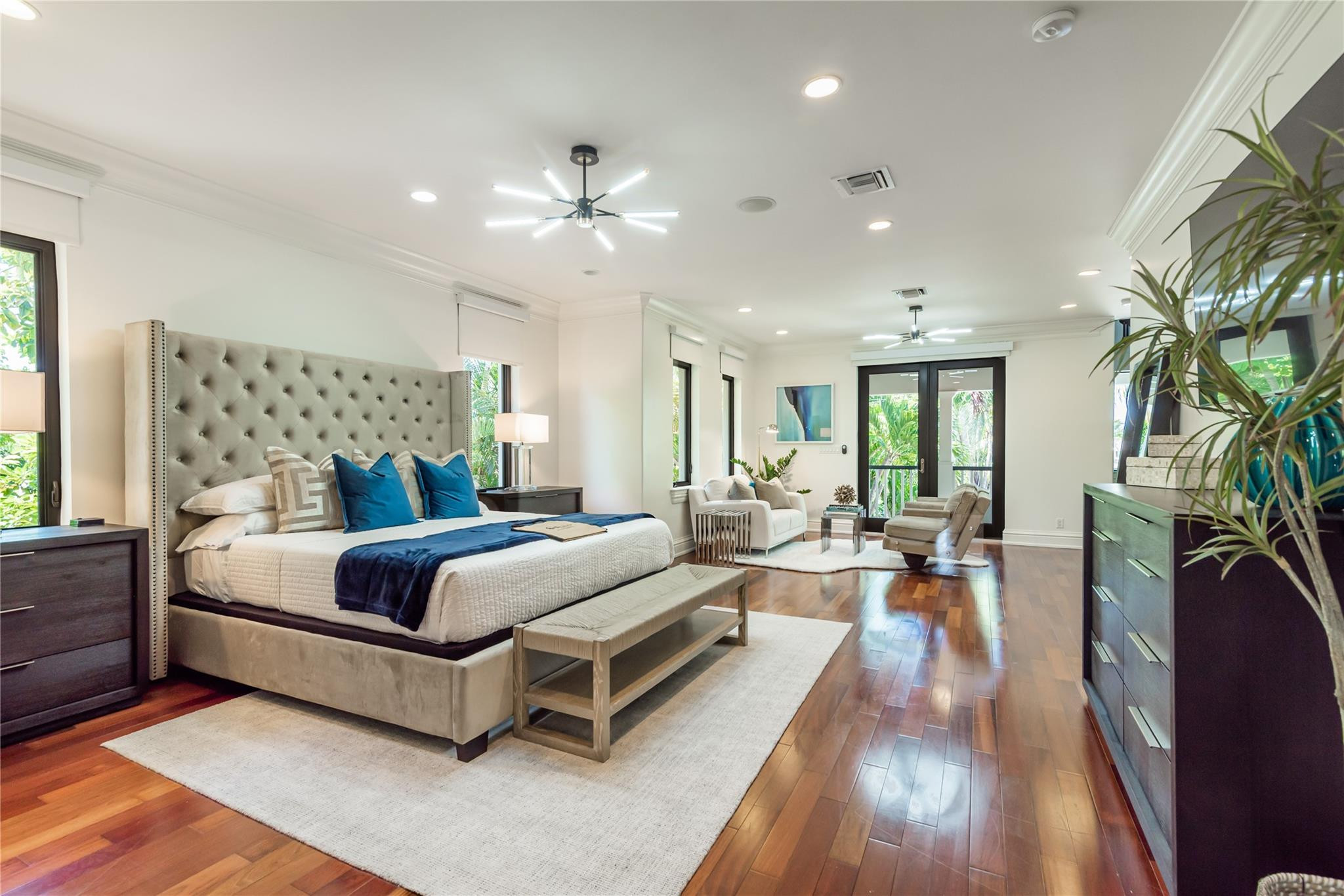 2415 Middle River, Fort Lauderdale FL 33305