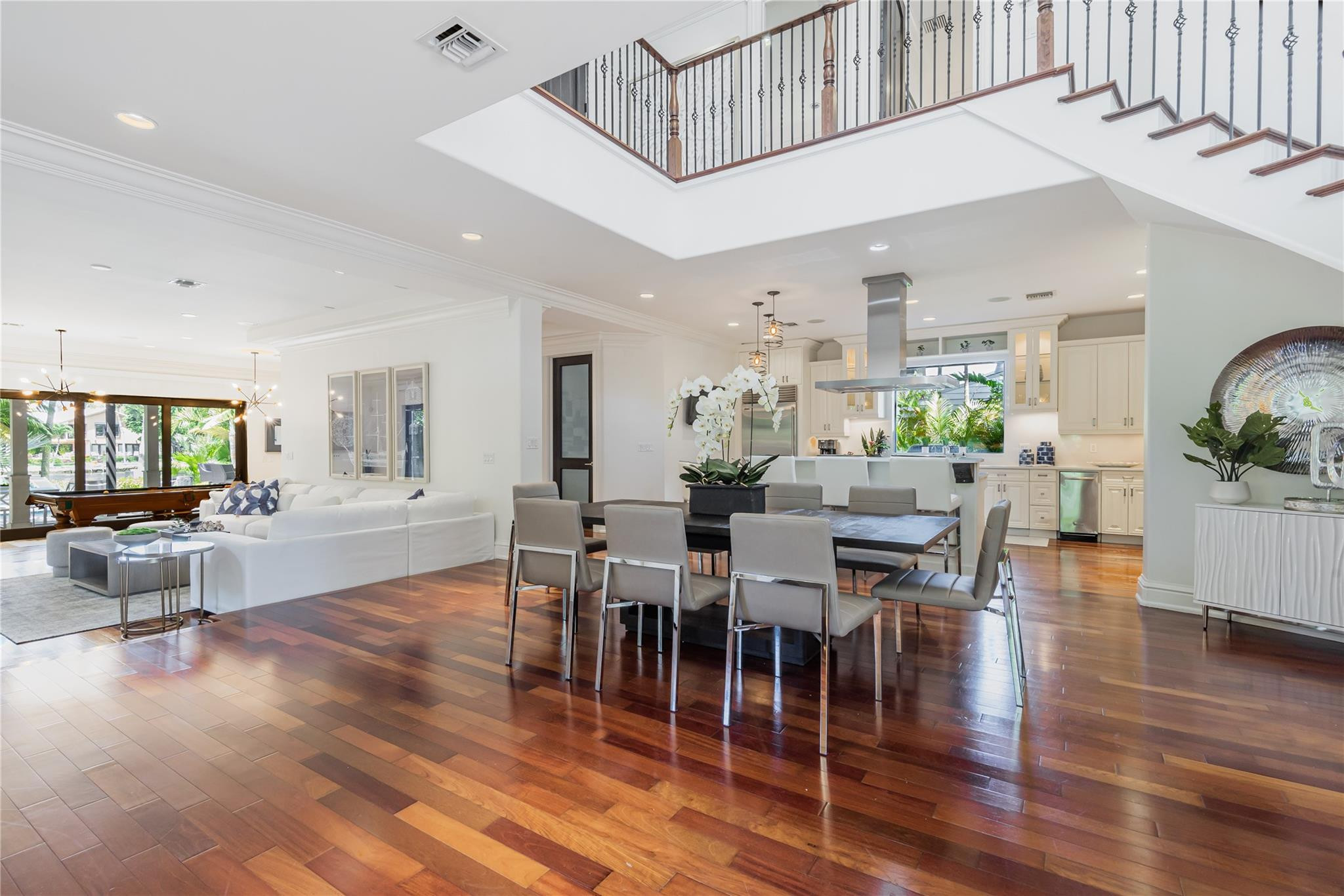 2415 Middle River, Fort Lauderdale FL 33305