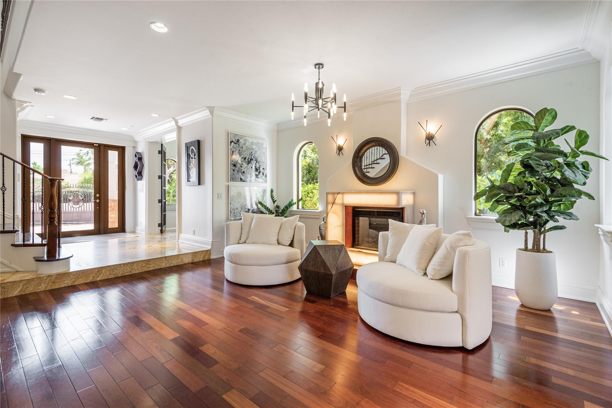 2415 Middle River, Fort Lauderdale FL 33305