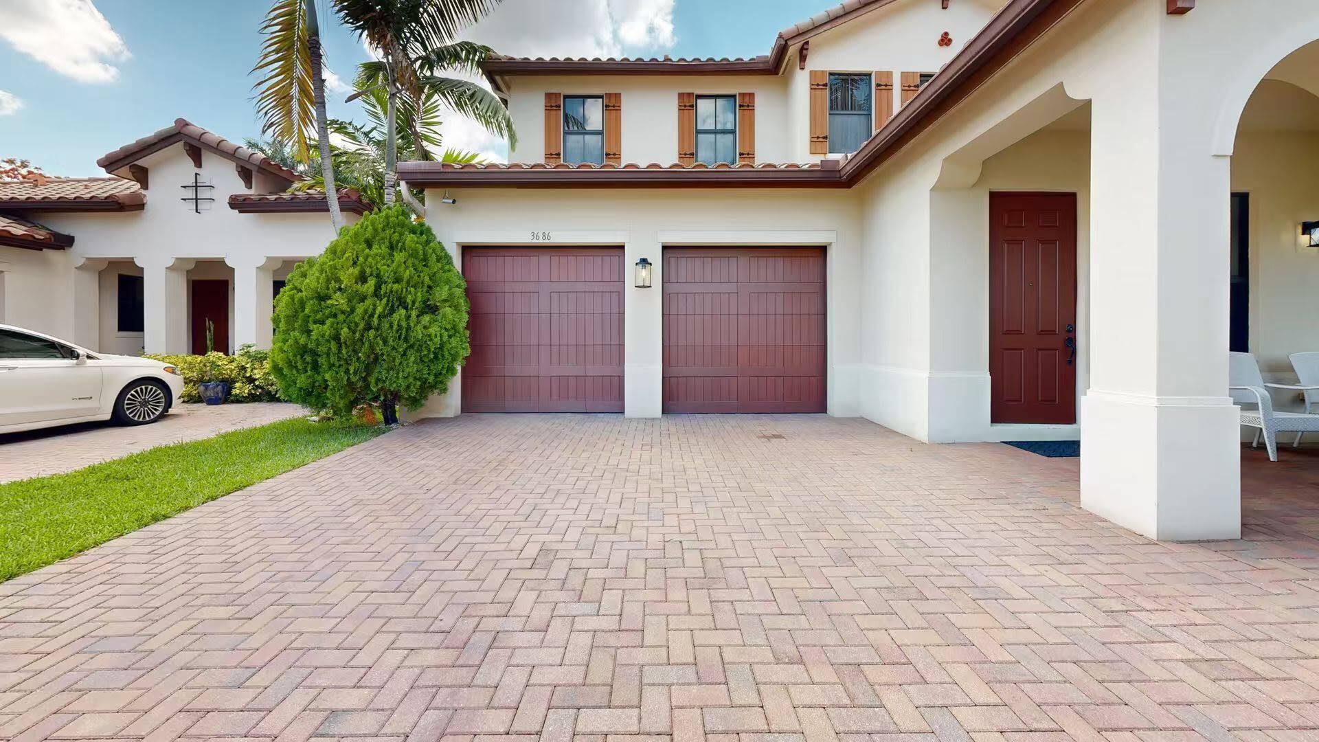3686 NW 85th, Cooper City FL 33024