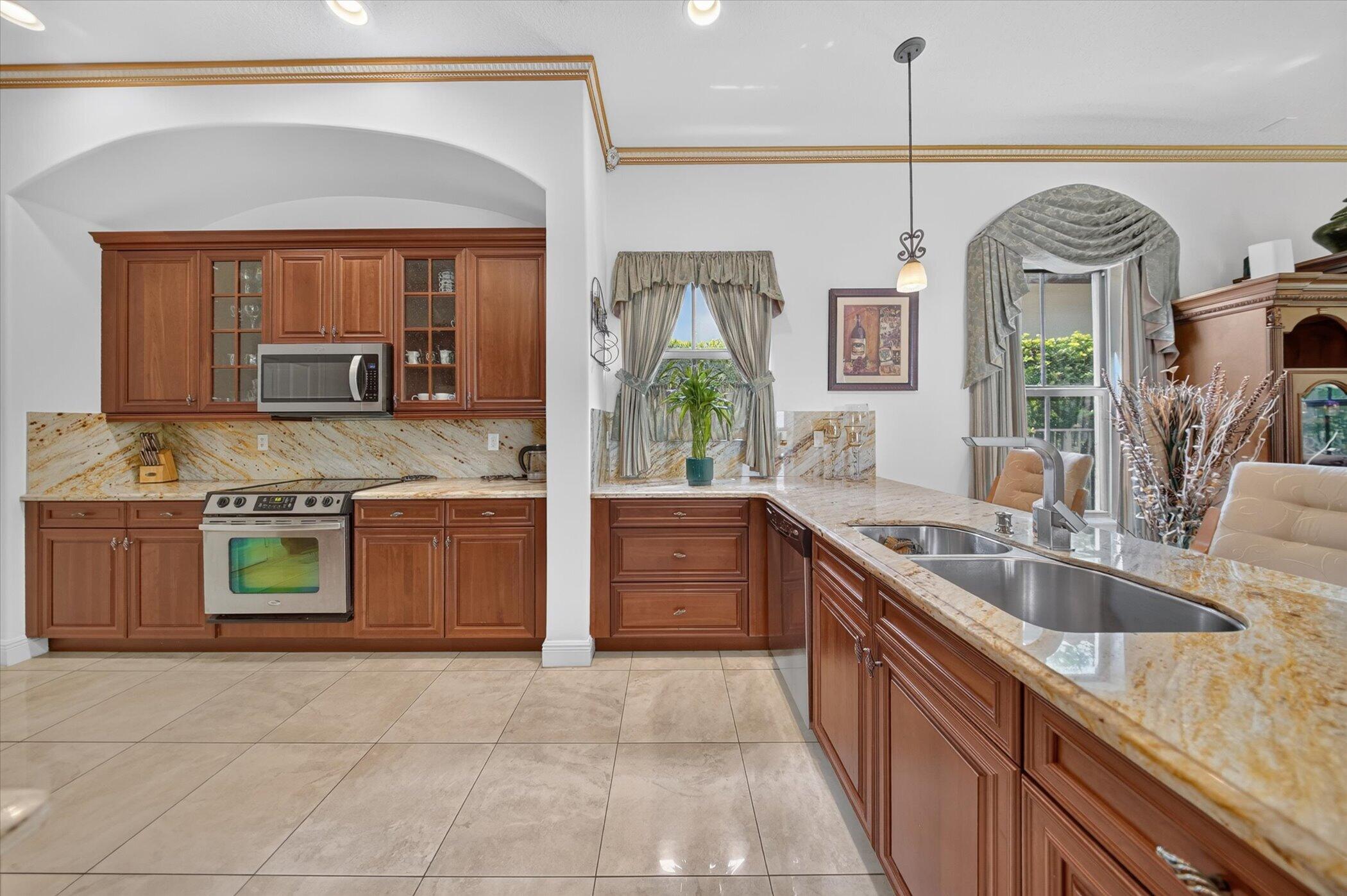 3686 NW 85th, Cooper City FL 33024