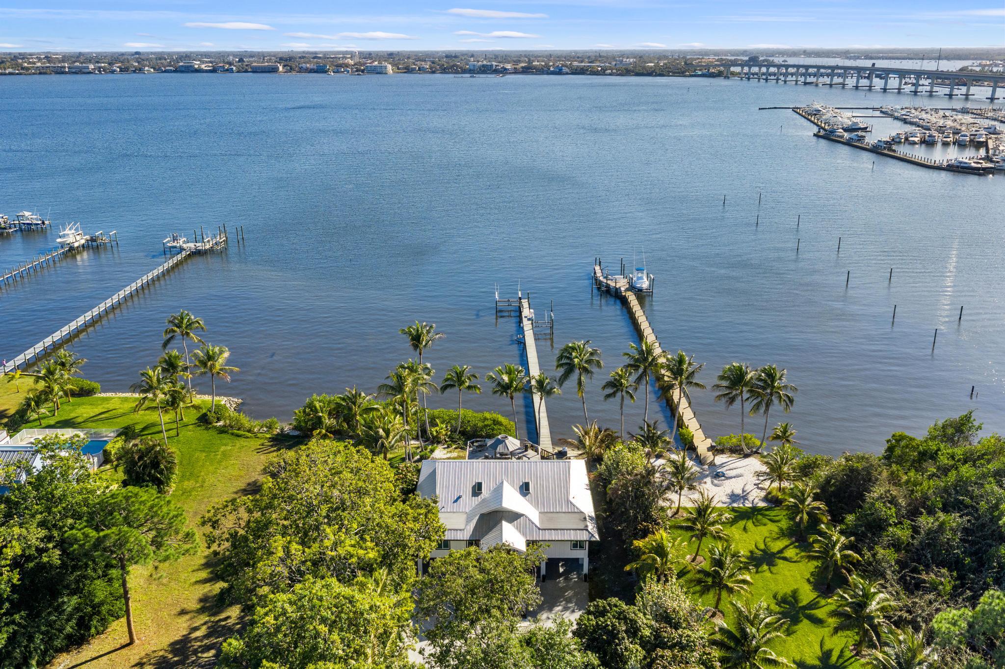 90 NW Alice, Jensen Beach FL 34957