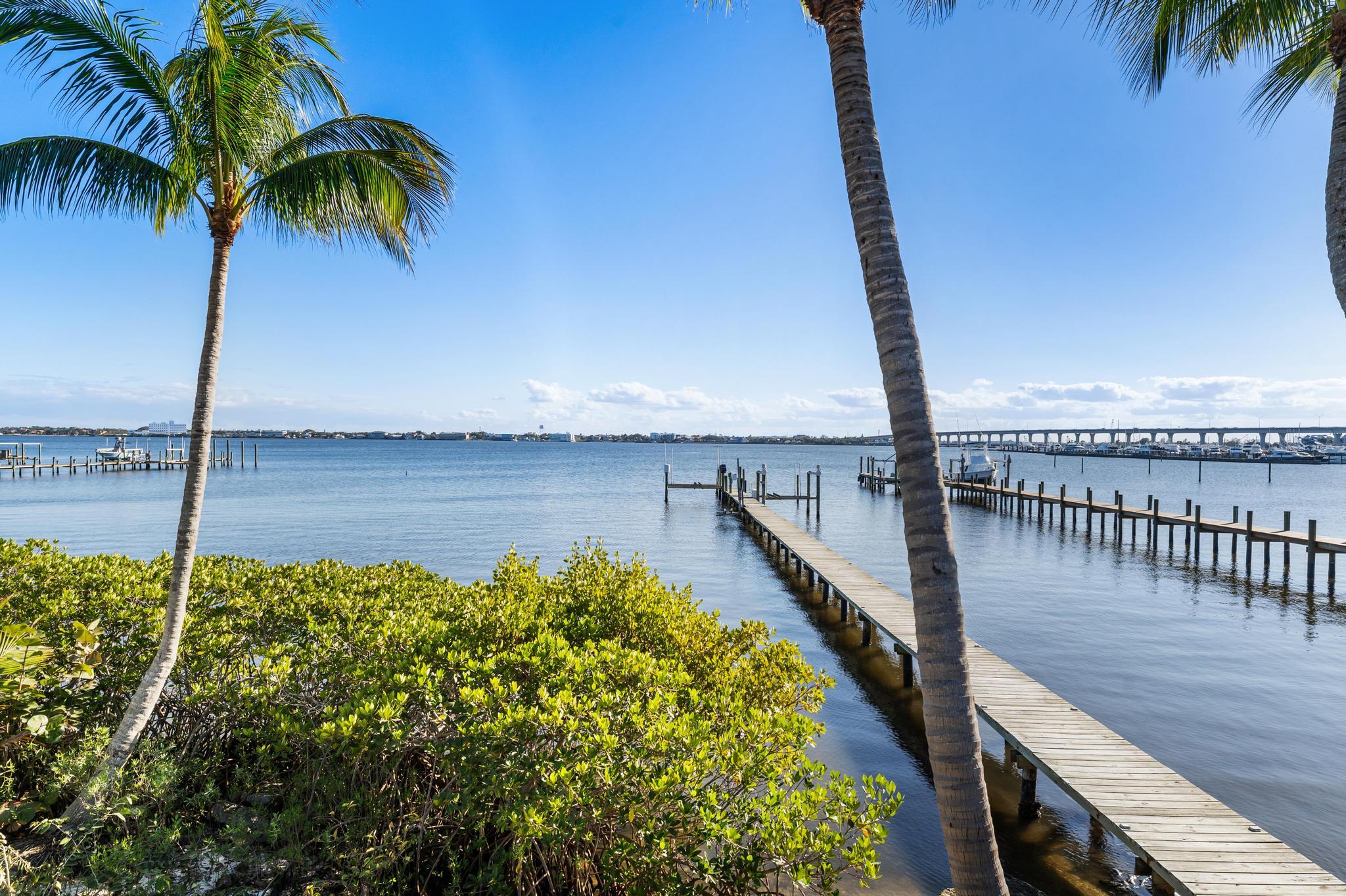 90 NW Alice, Jensen Beach FL 34957