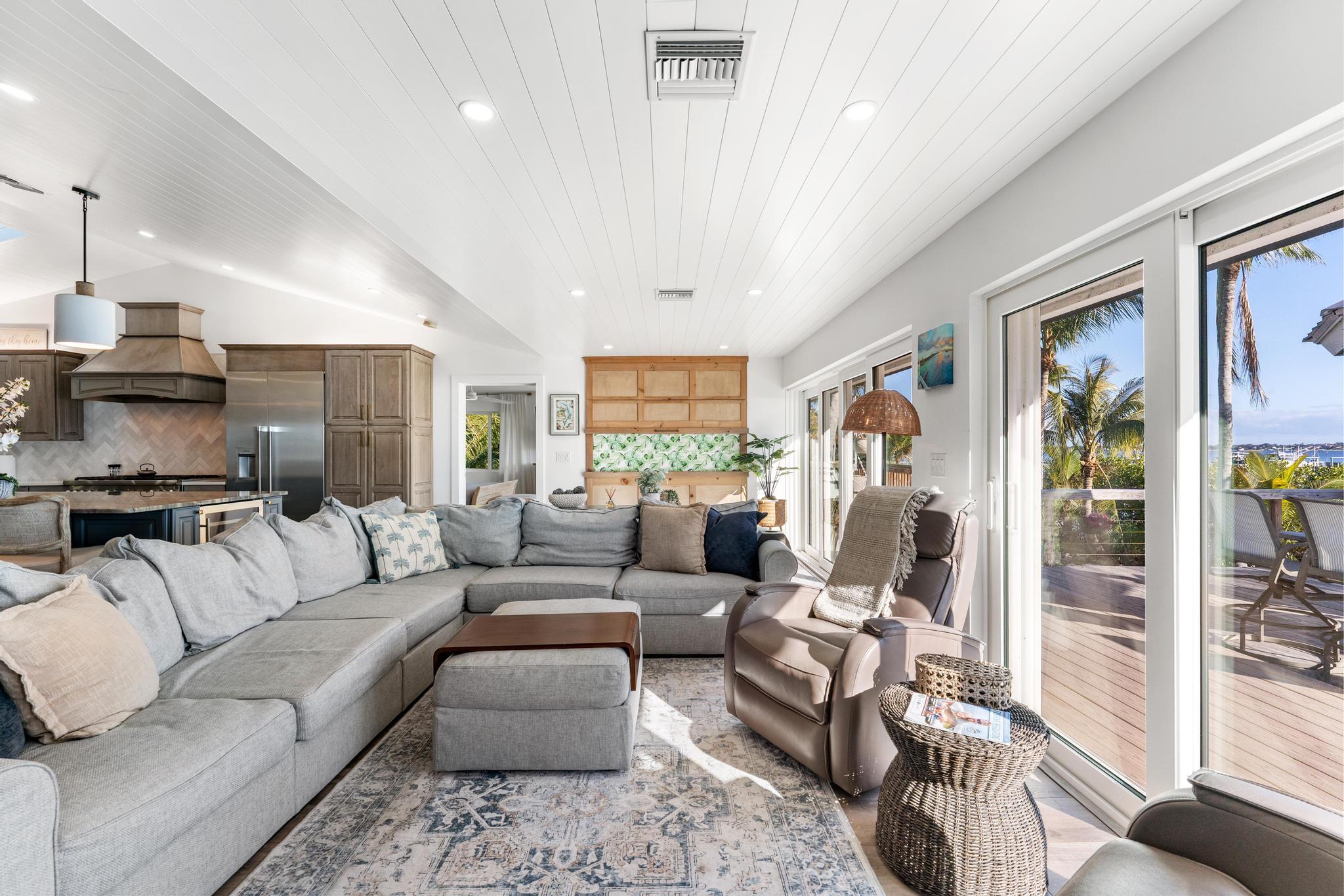 90 NW Alice, Jensen Beach FL 34957