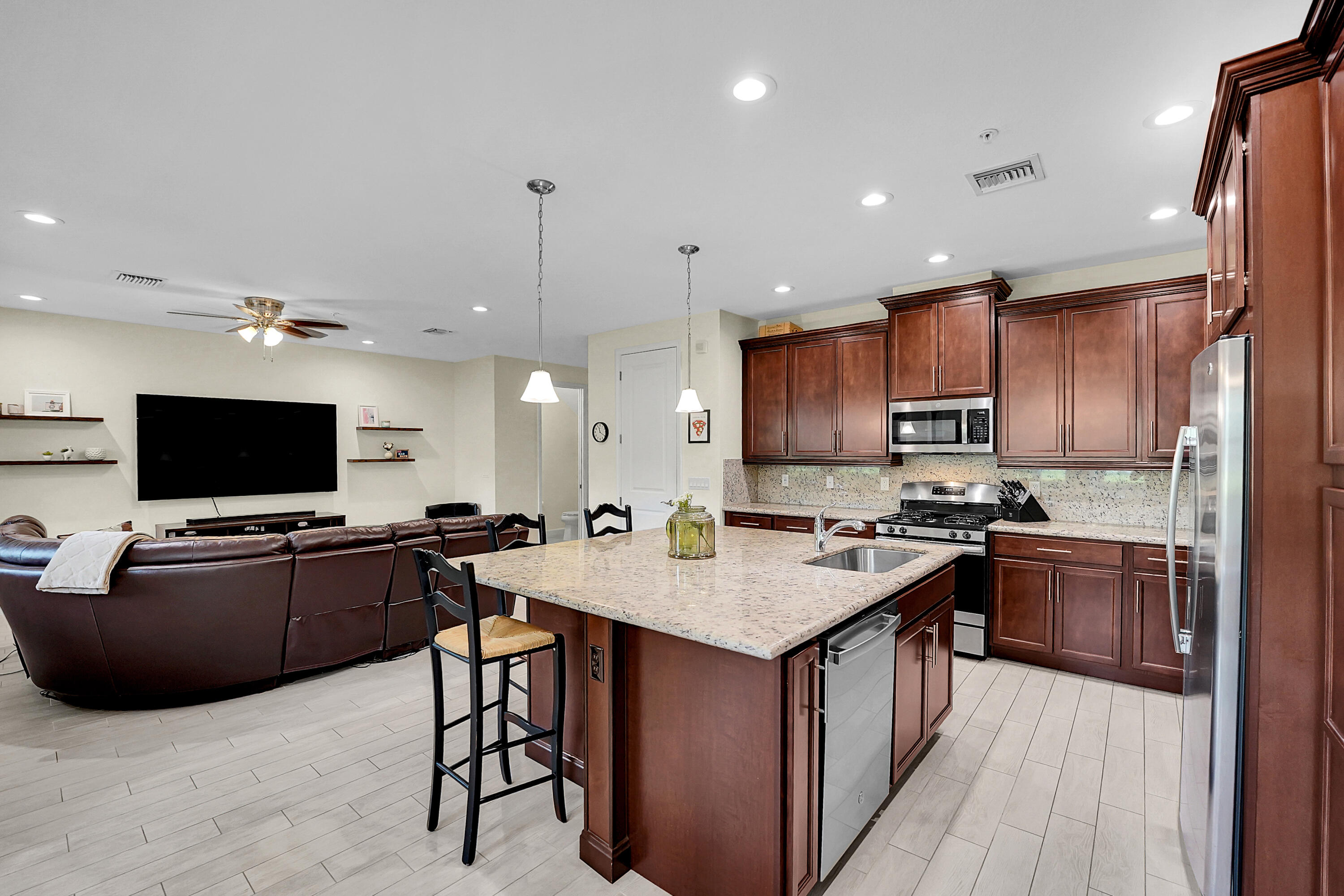 3162 NW 124th, Sunrise FL 33323