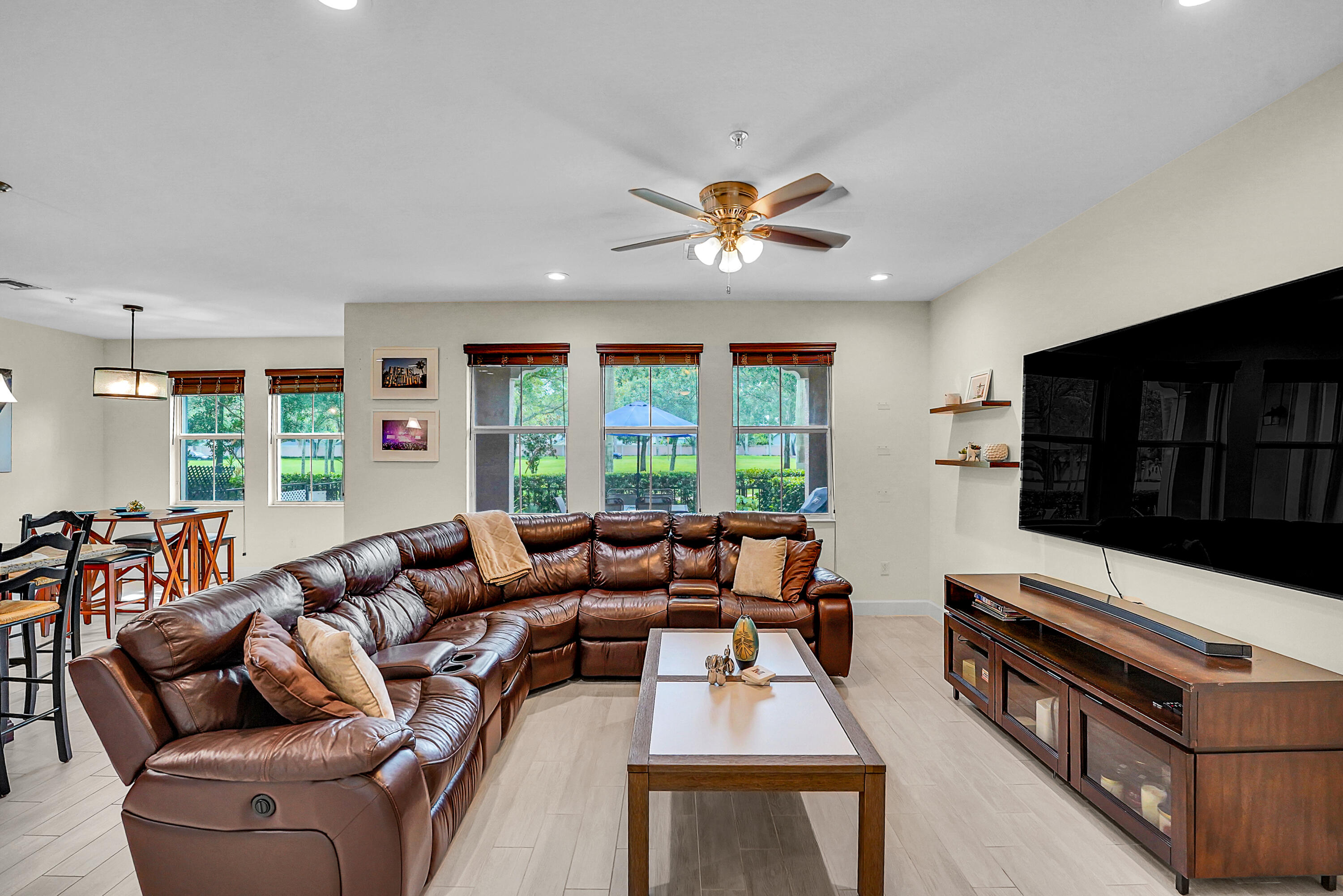 3162 NW 124th, Sunrise FL 33323