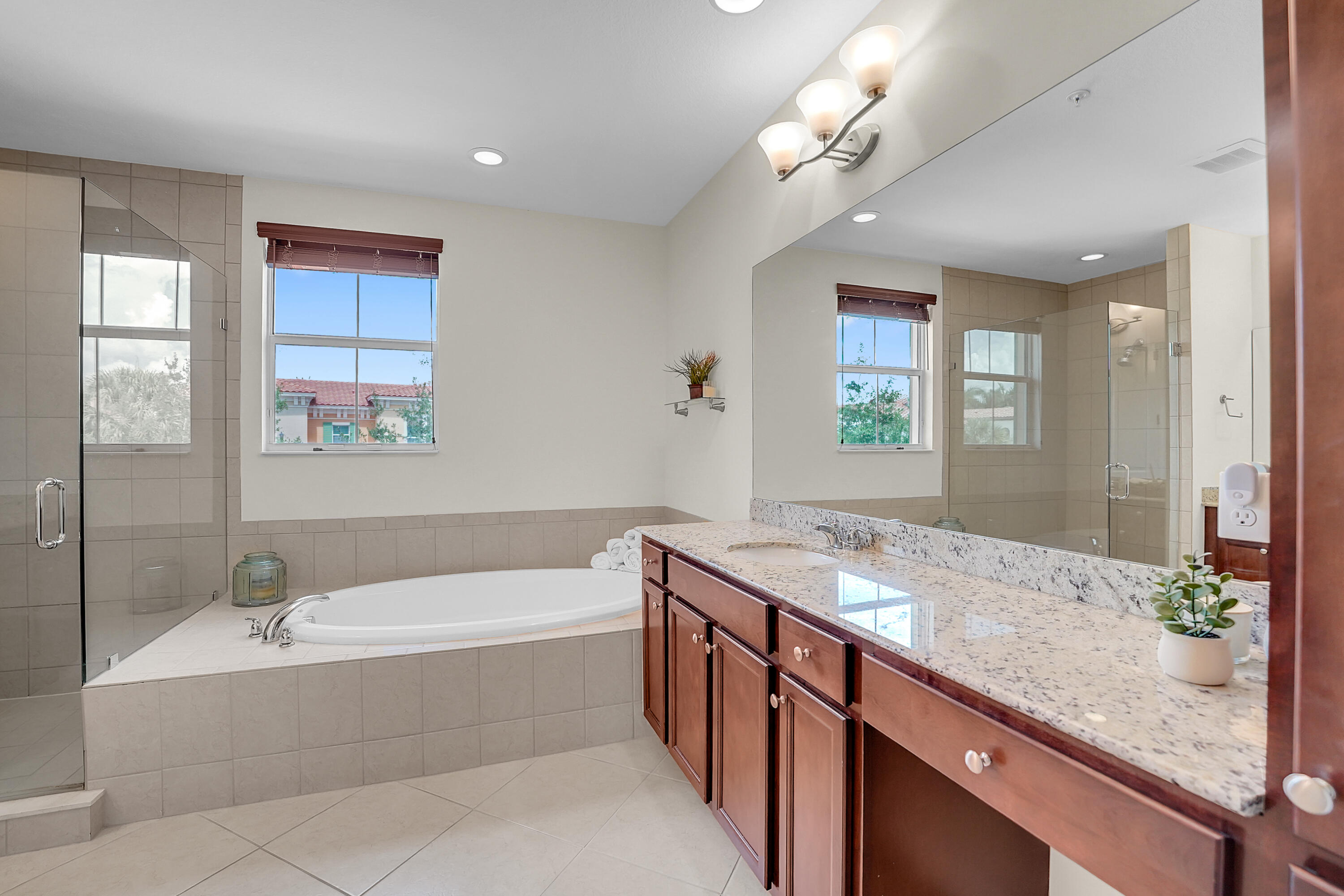3162 NW 124th, Sunrise FL 33323