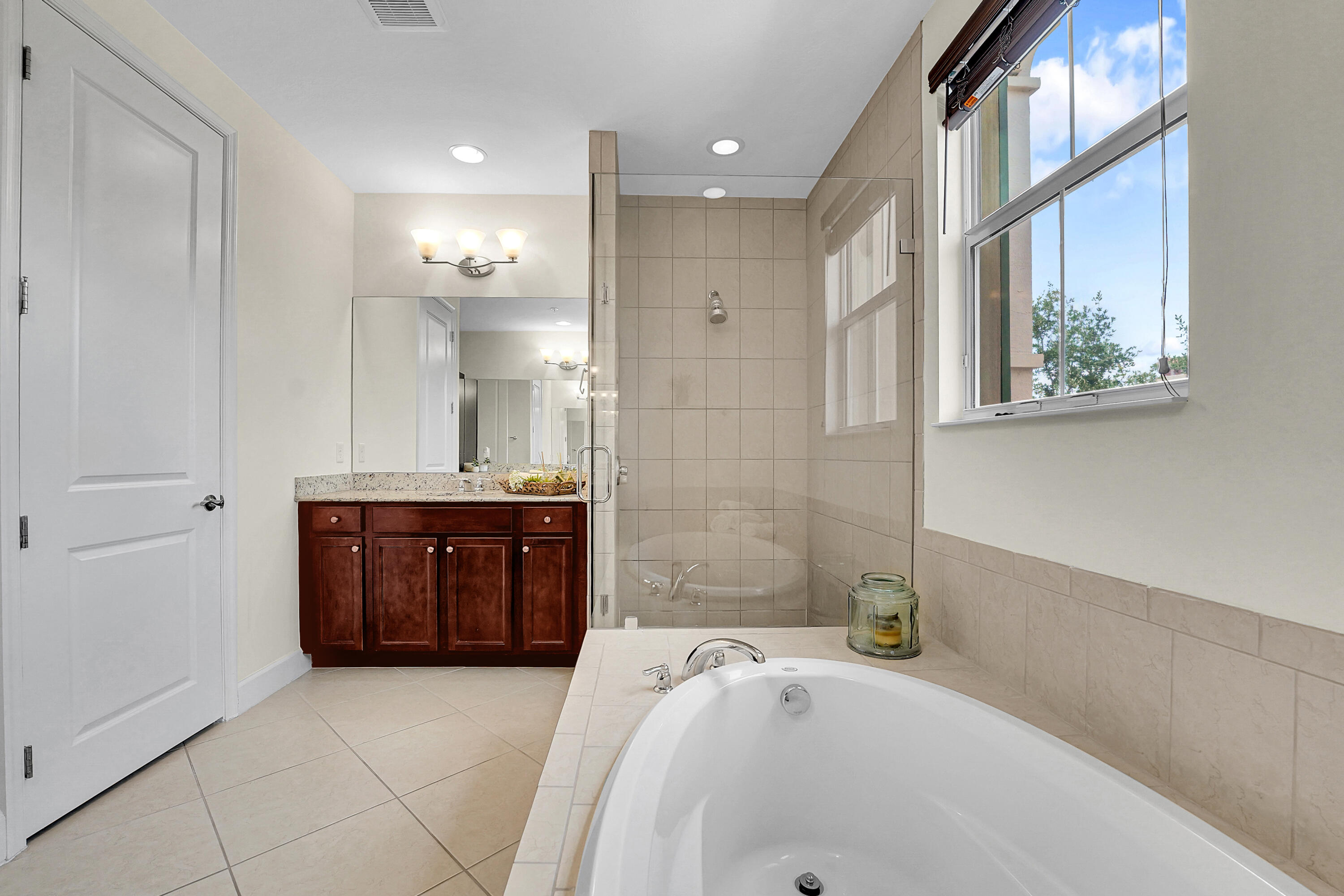 3162 NW 124th, Sunrise FL 33323