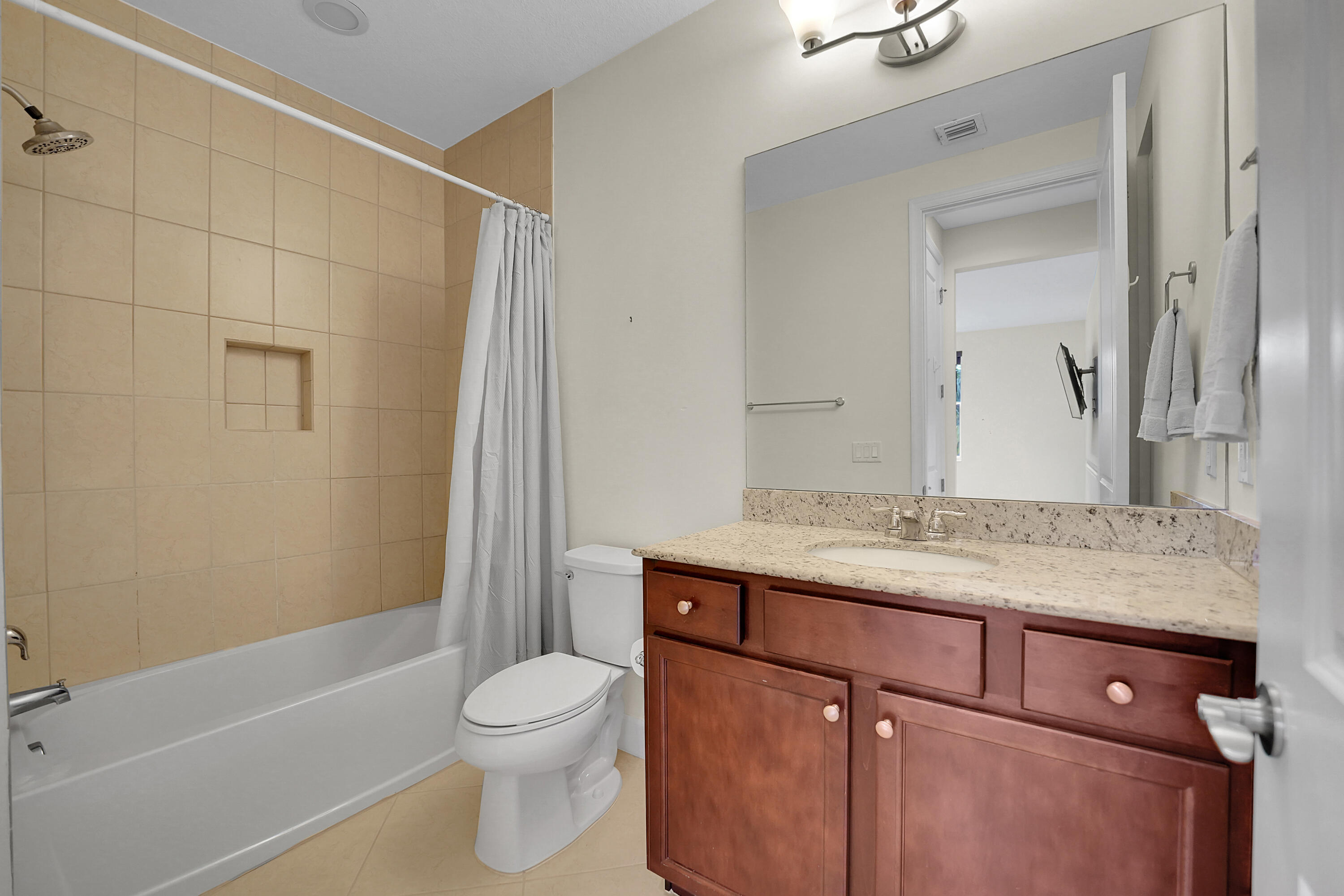 3162 NW 124th, Sunrise FL 33323