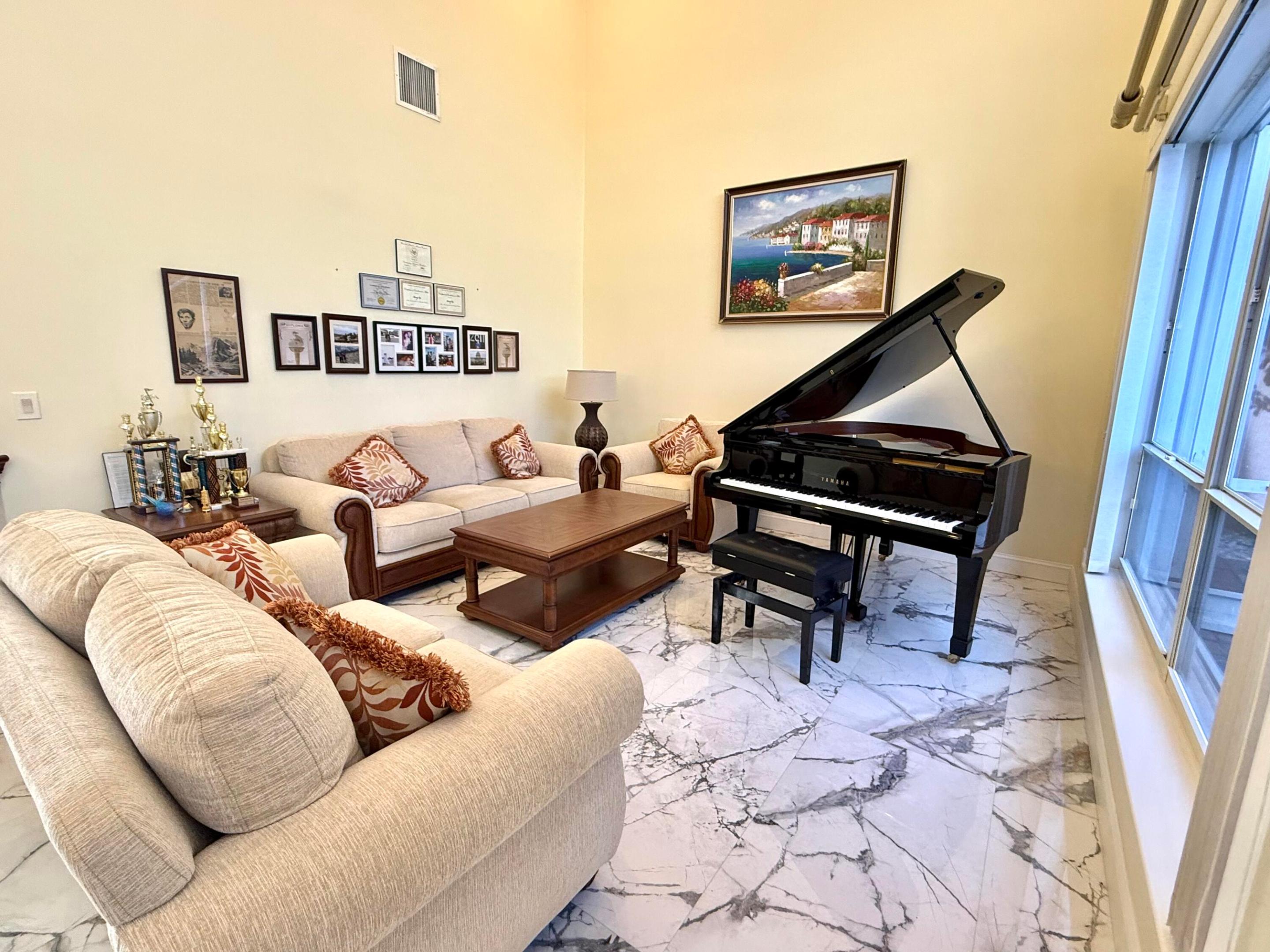 23261 Torre, Boca Raton FL 33433