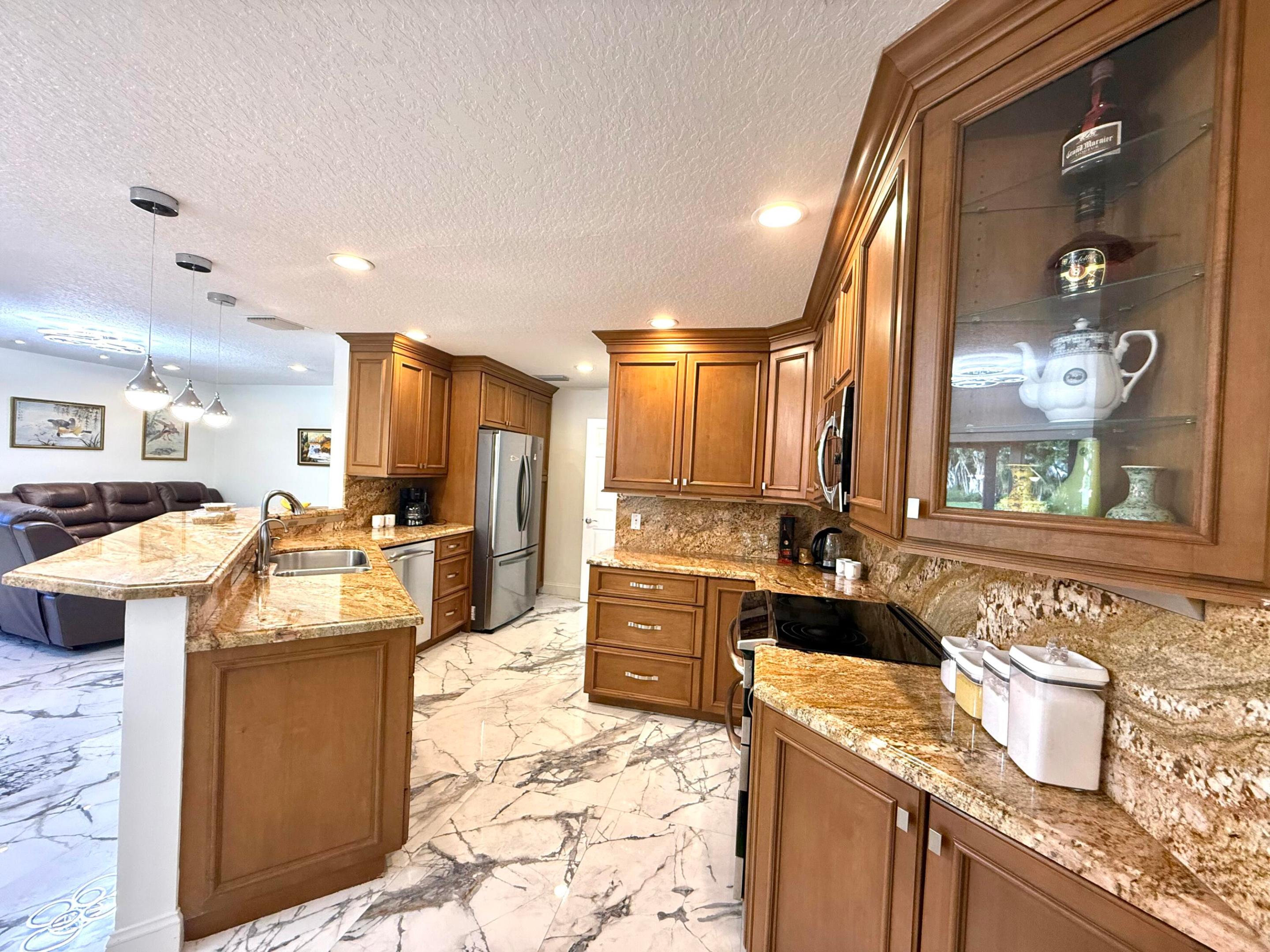 23261 Torre, Boca Raton FL 33433
