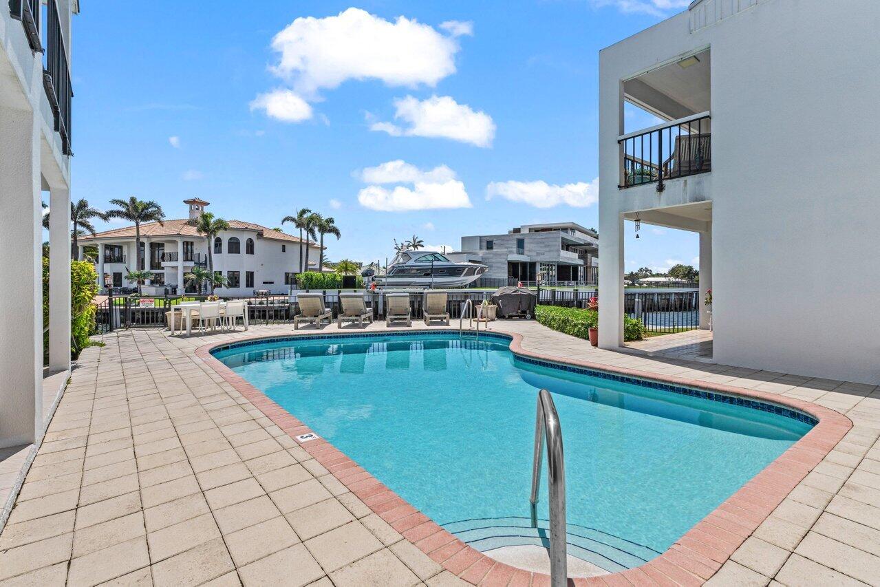1102 Highland Beach #2w, Highland Beach FL 33487