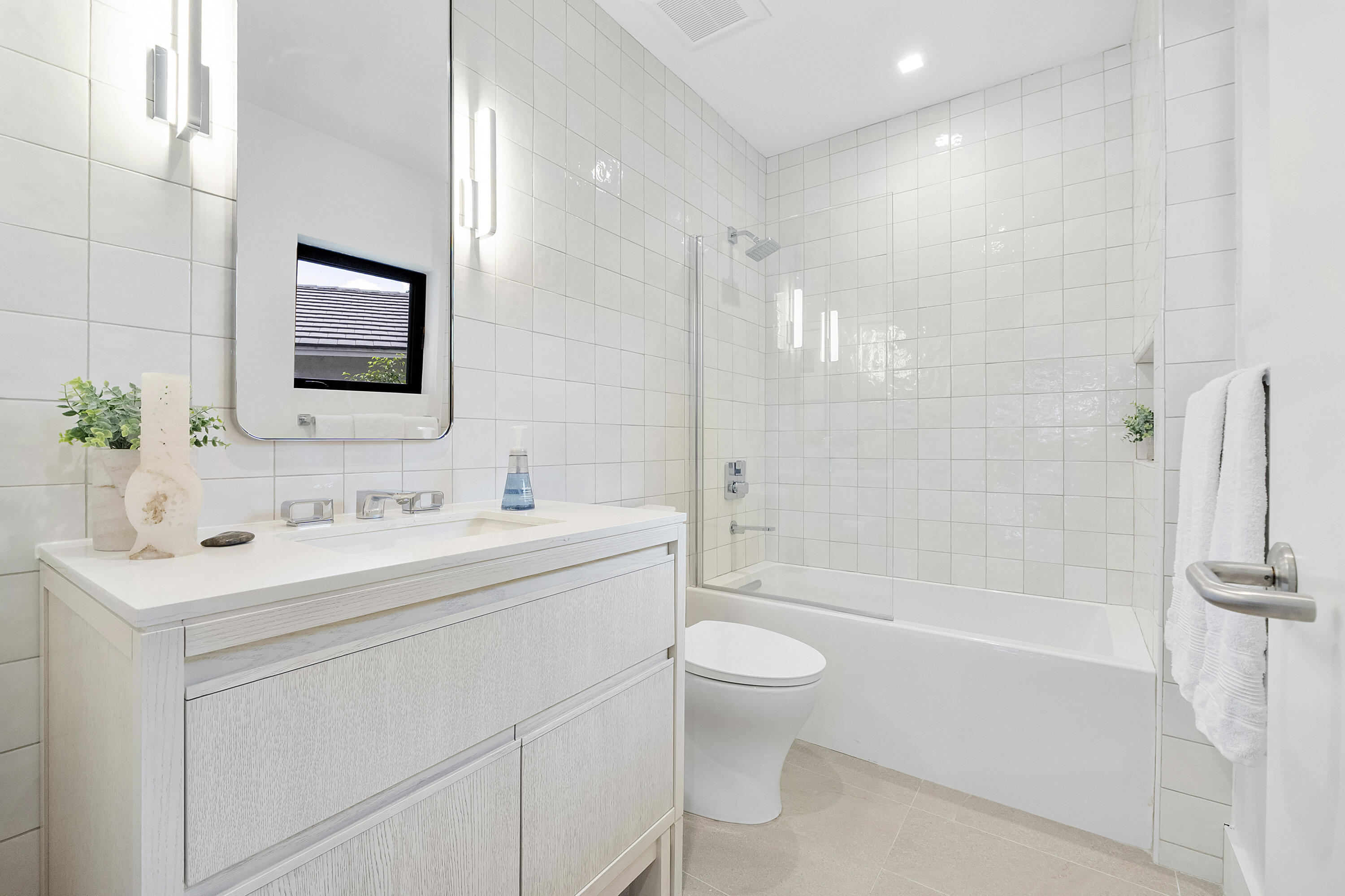 4800 Queen Palm, Tamarac FL 33319