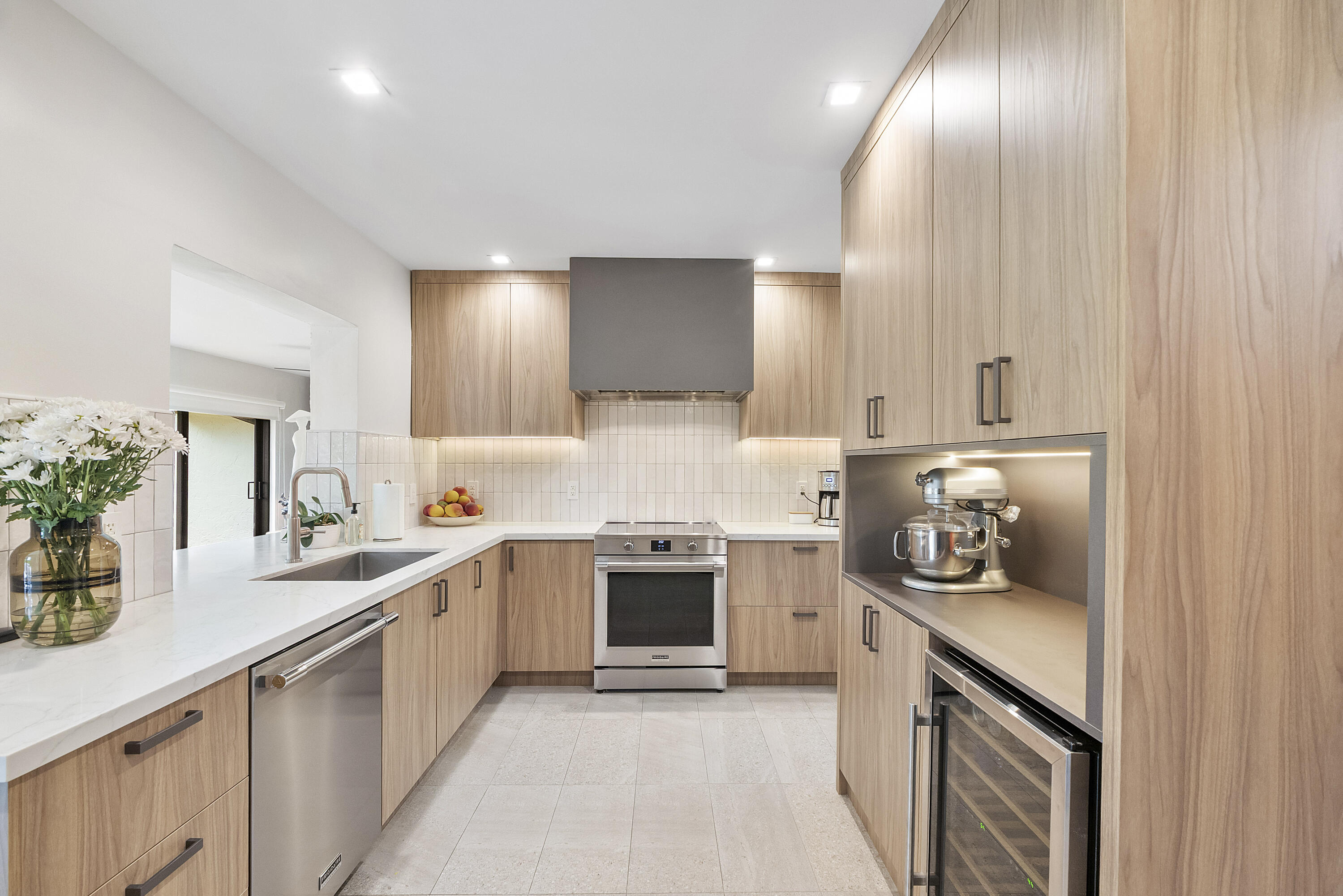 4800 Queen Palm, Tamarac FL 33319