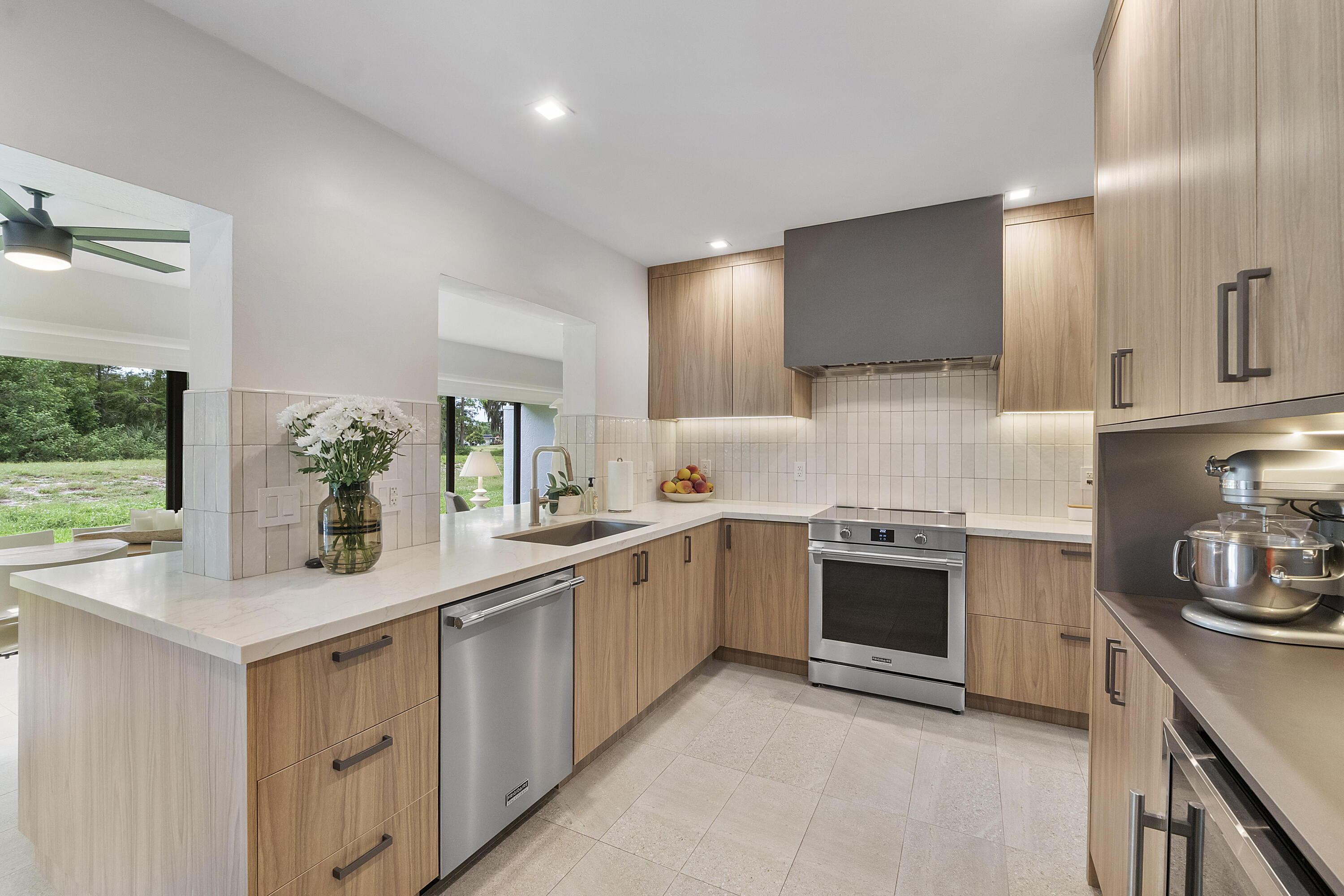 4800 Queen Palm, Tamarac FL 33319