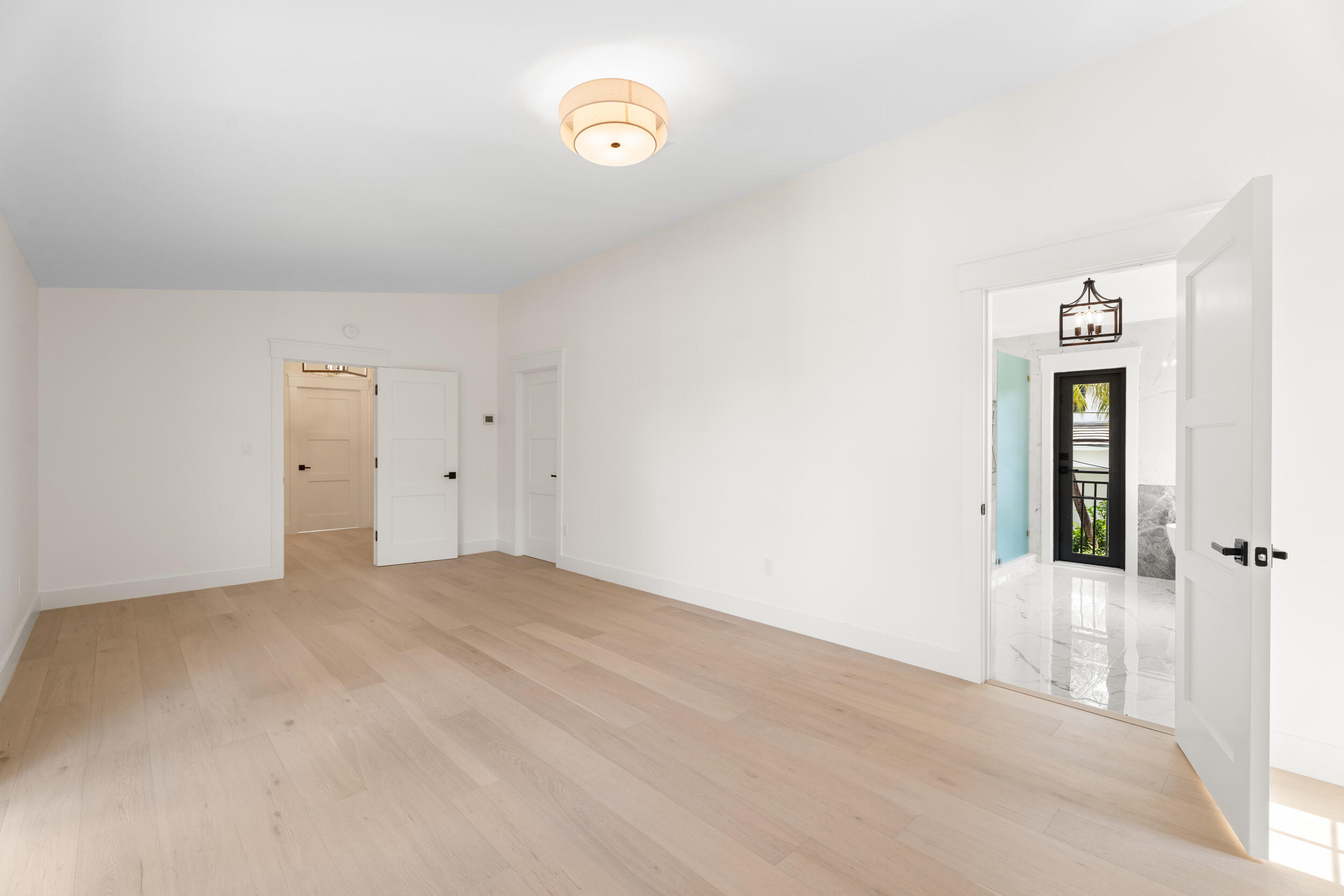 257 E Lakewood, West Palm Beach FL 33405
