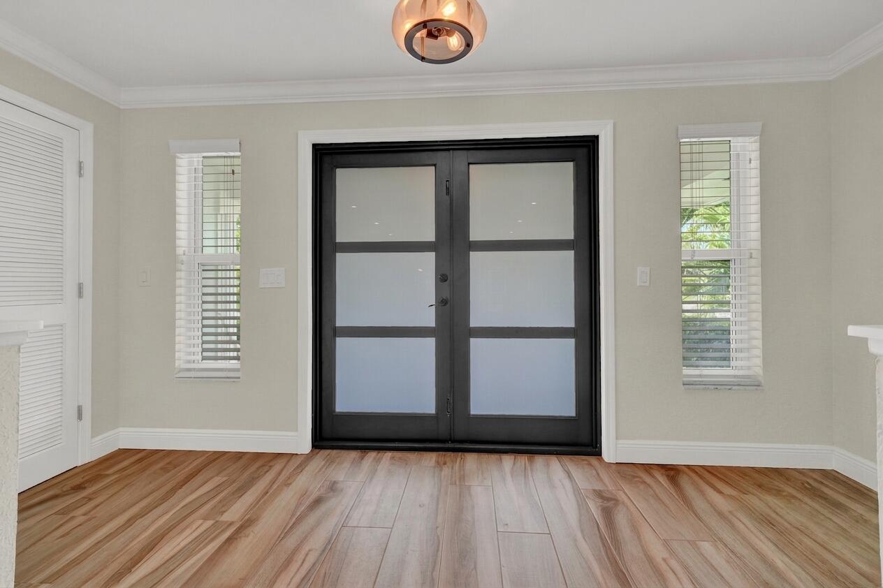 341 Glenbrook, Atlantis FL 33462