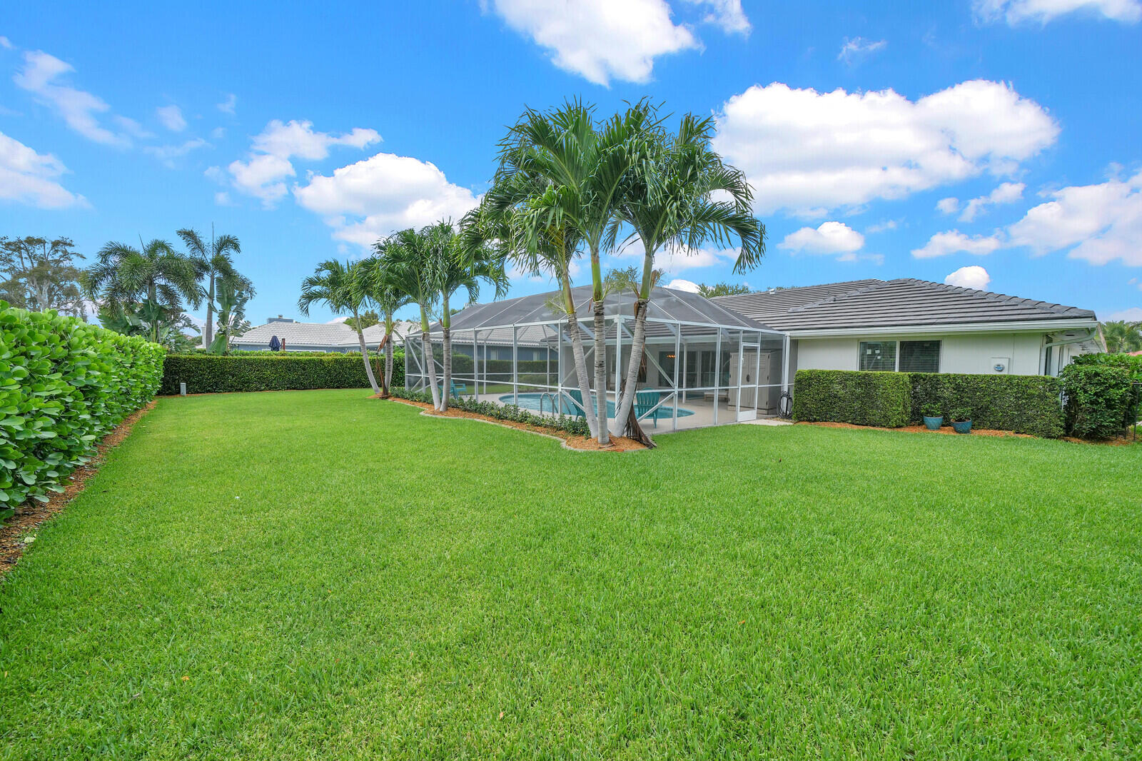 341 Glenbrook, Atlantis FL 33462