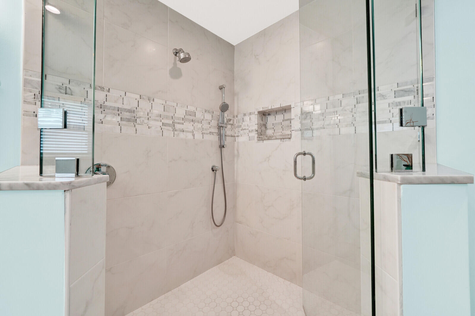 341 Glenbrook, Atlantis FL 33462