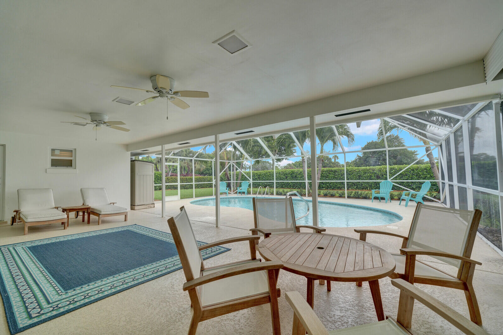 341 Glenbrook, Atlantis FL 33462