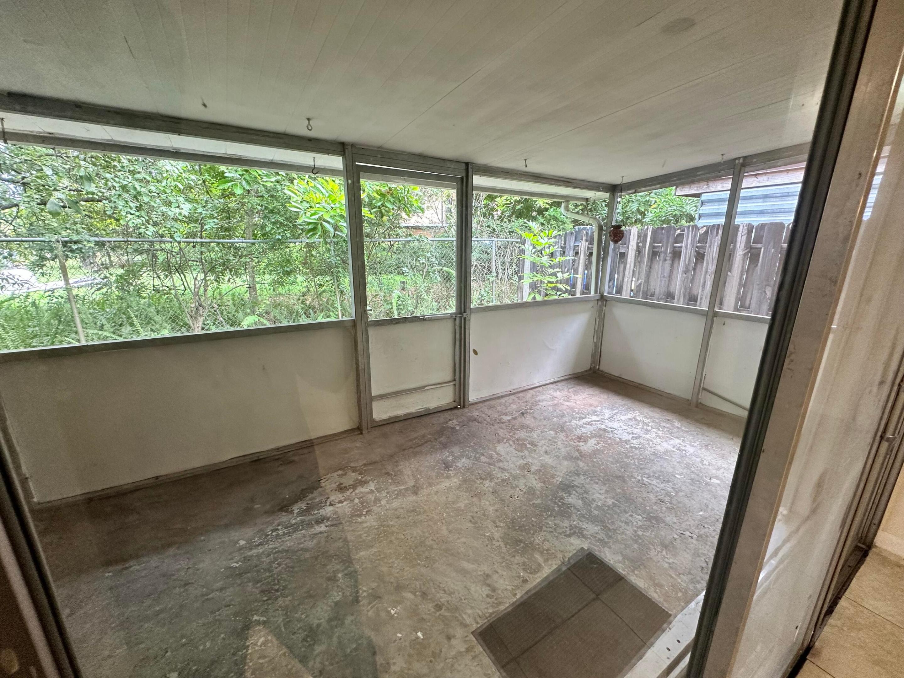 5614 Blueberry, Lauderhill FL 33313