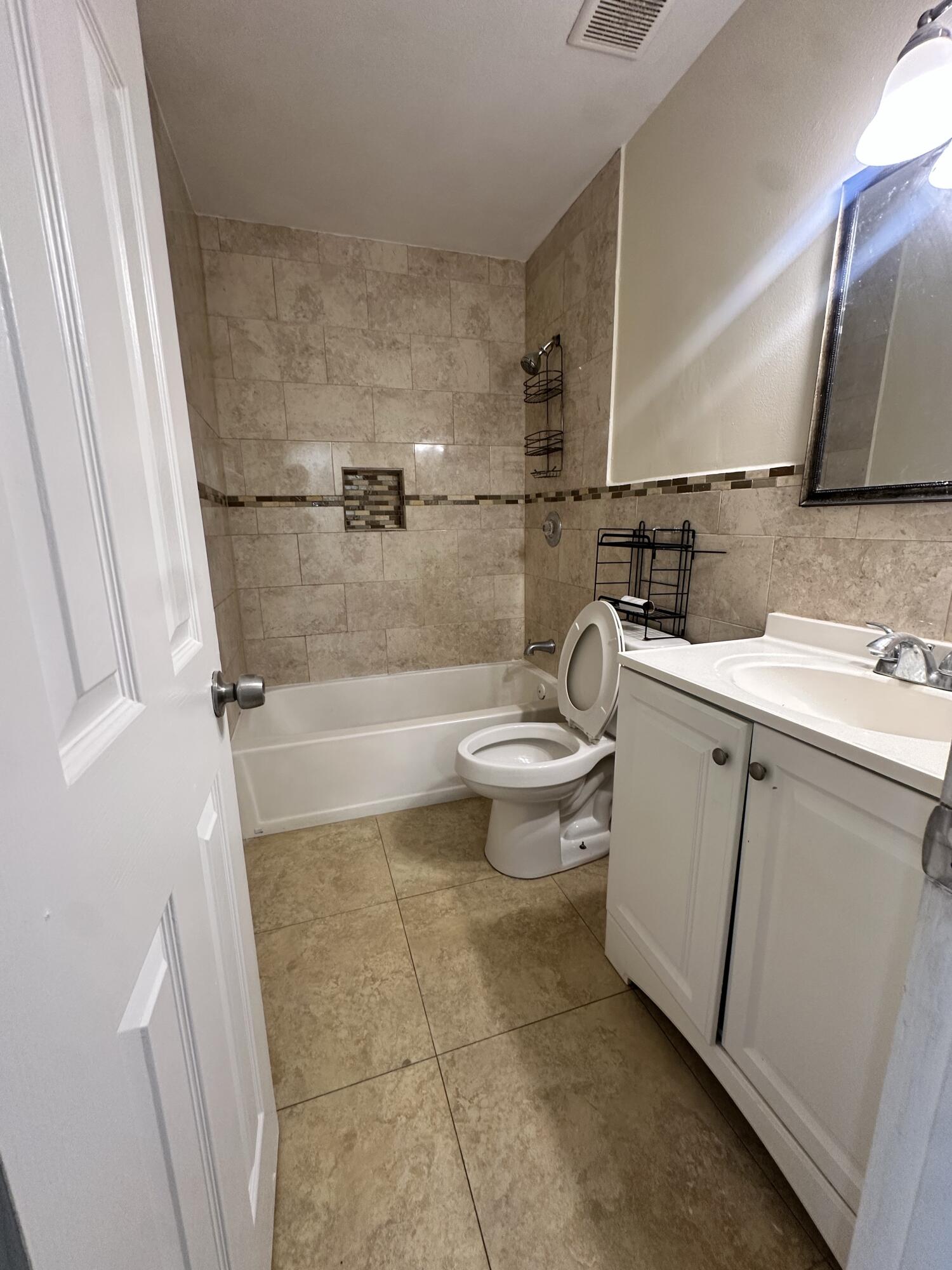 5614 Blueberry, Lauderhill FL 33313