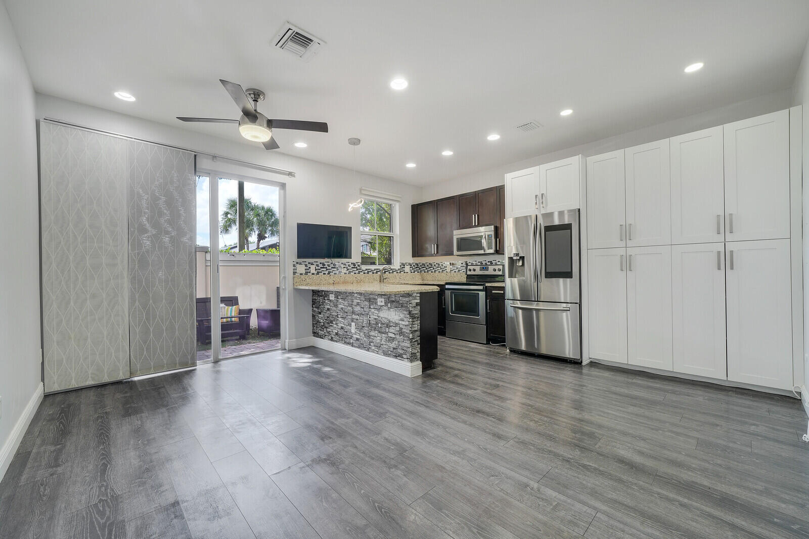 6960 Long Pine, Coconut Creek FL 33073
