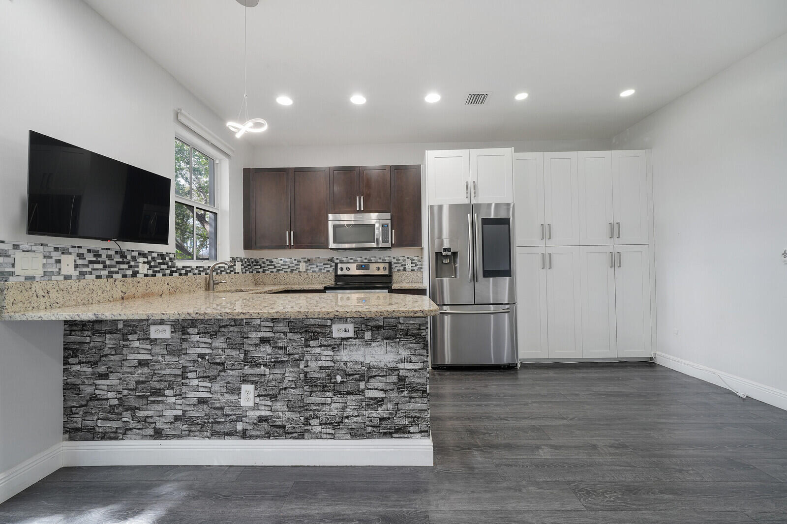 6960 Long Pine, Coconut Creek FL 33073