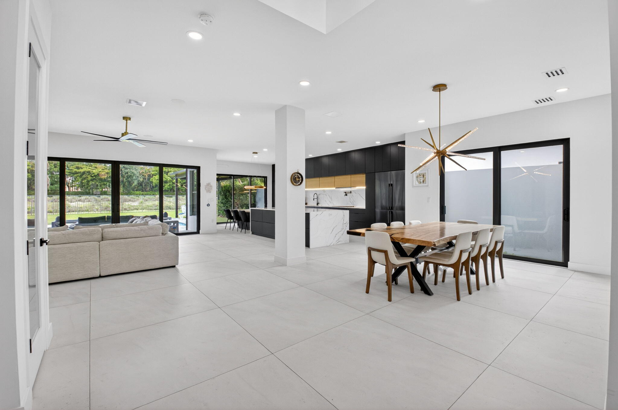 8845 Skyward, Boca Raton FL 33496