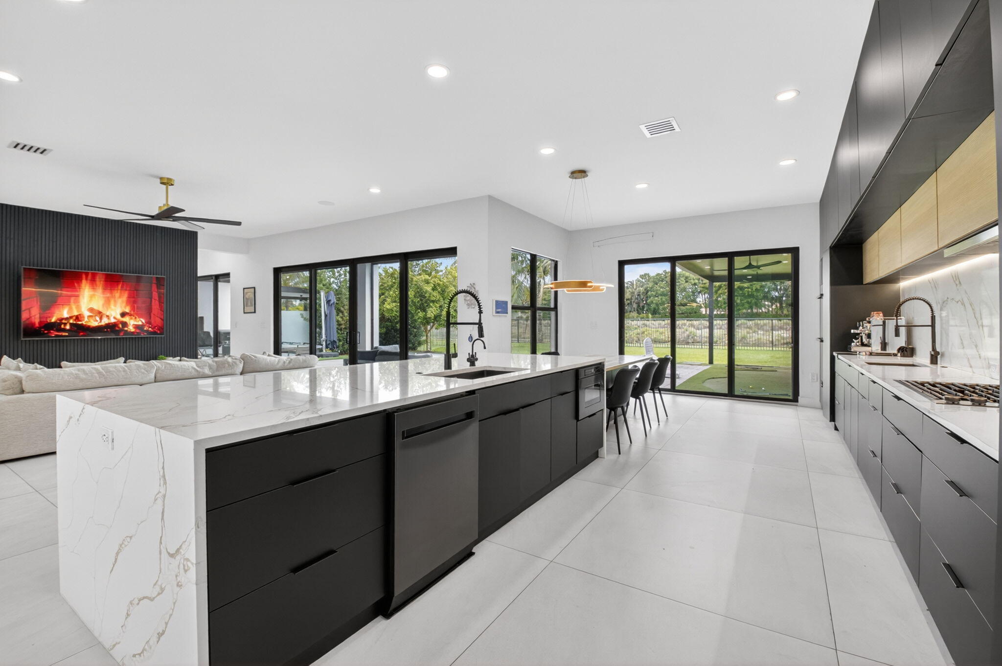 8845 Skyward, Boca Raton FL 33496