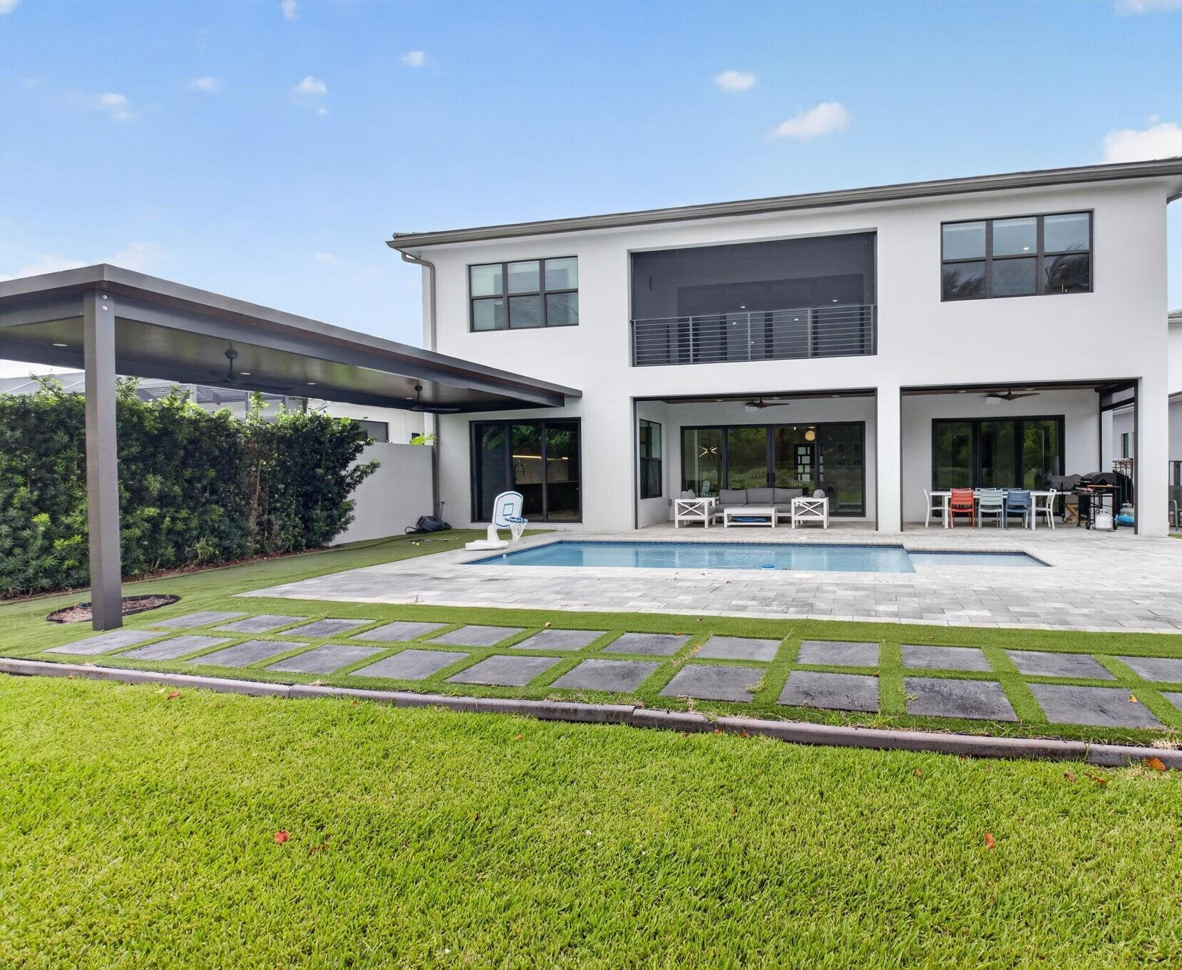 8845 Skyward, Boca Raton FL 33496