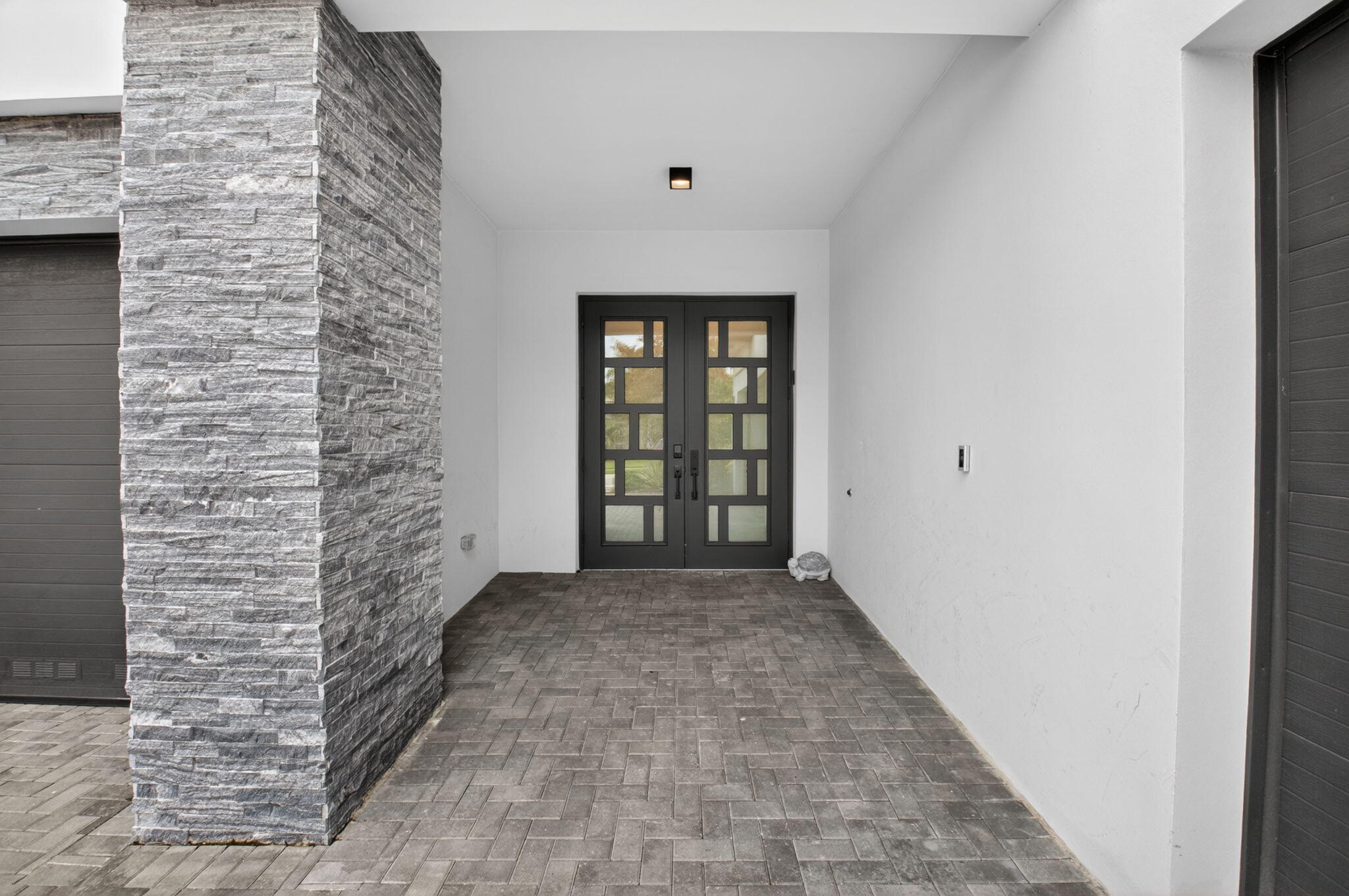 8845 Skyward, Boca Raton FL 33496