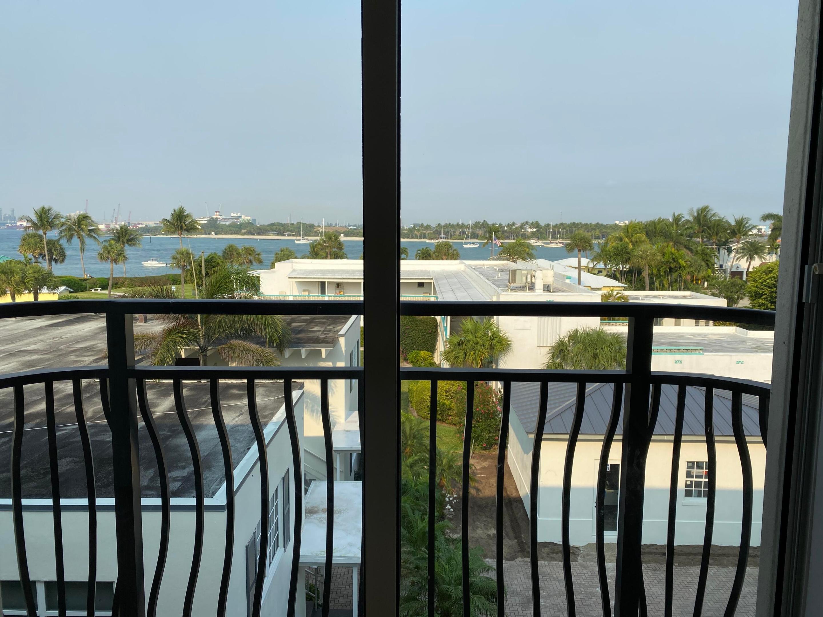 314 Inlet #303, Palm Beach Shores FL 33404