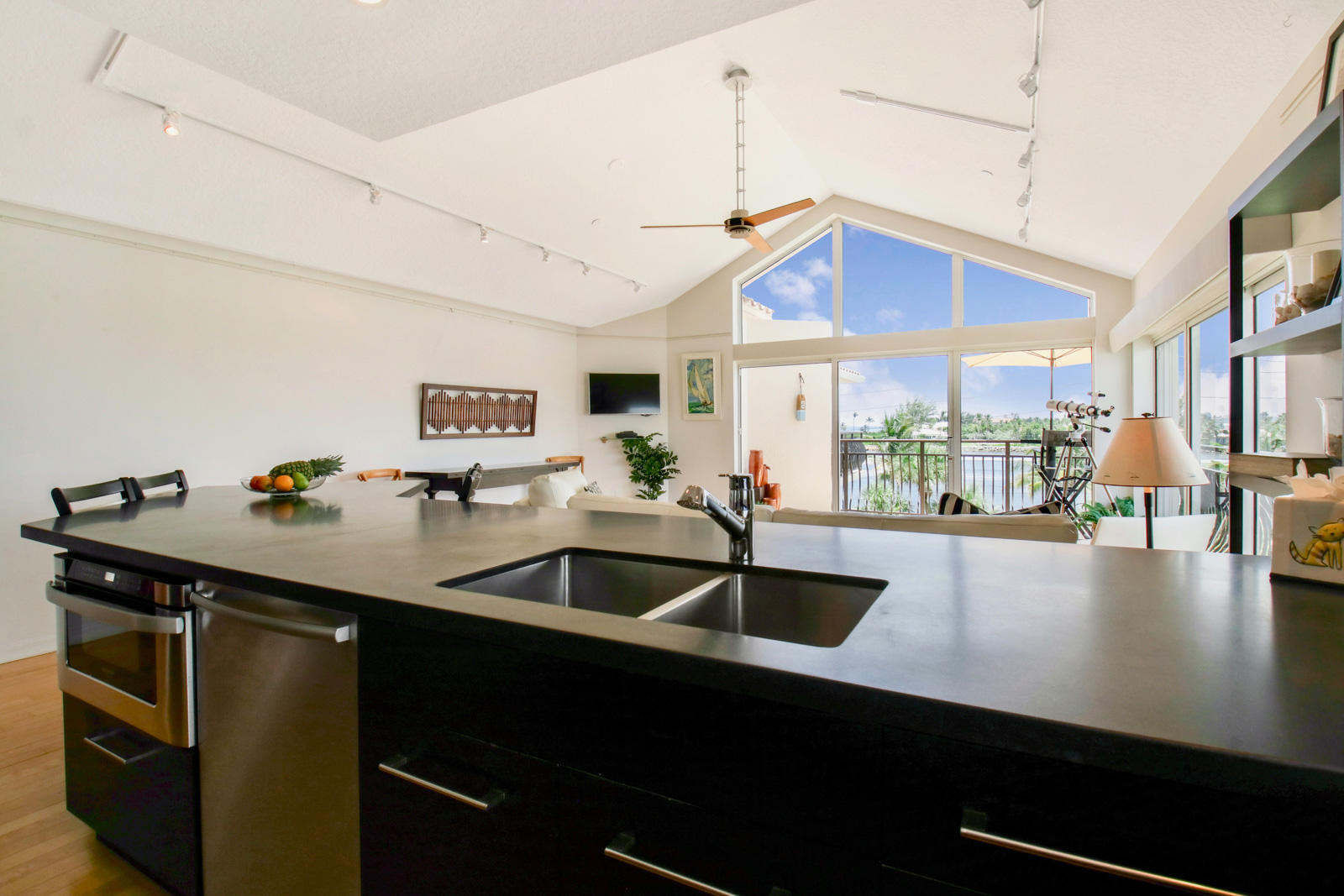 314 Inlet #303, Palm Beach Shores FL 33404