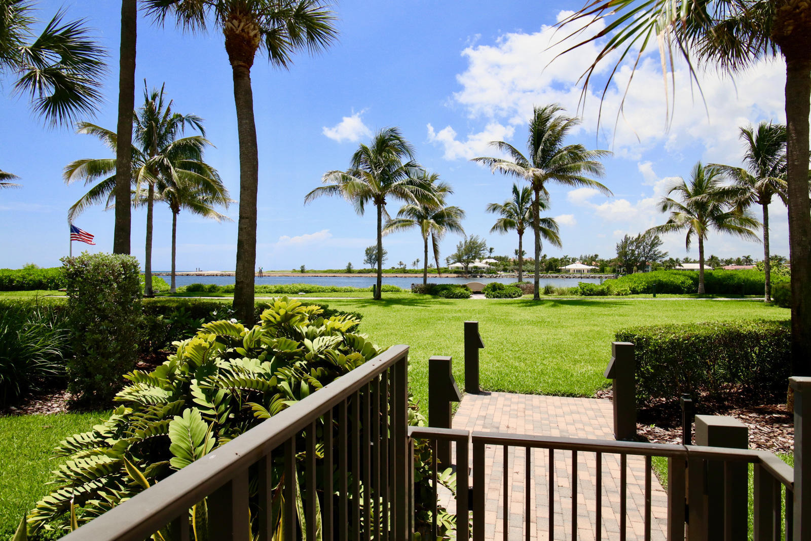 314 Inlet #303, Palm Beach Shores FL 33404