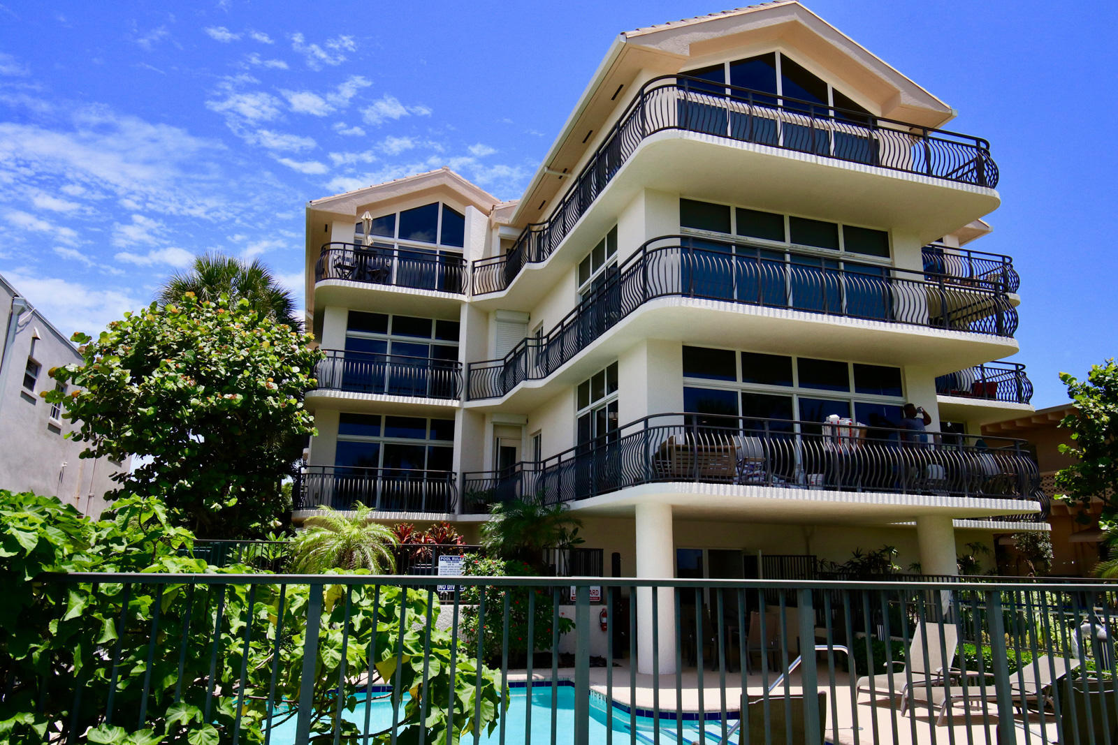 314 Inlet #303, Palm Beach Shores FL 33404