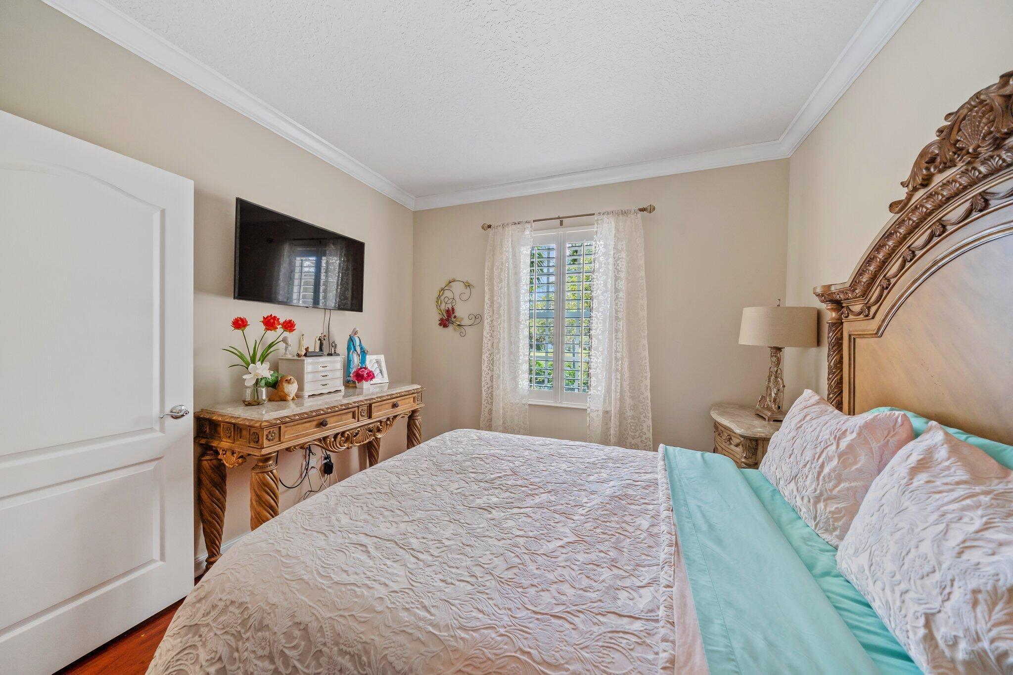 2117 Tigris, West Palm Beach FL 33411