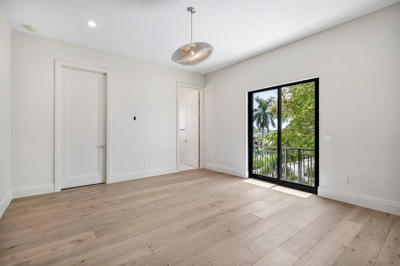 7935 S Flagler, West Palm Beach FL 33405