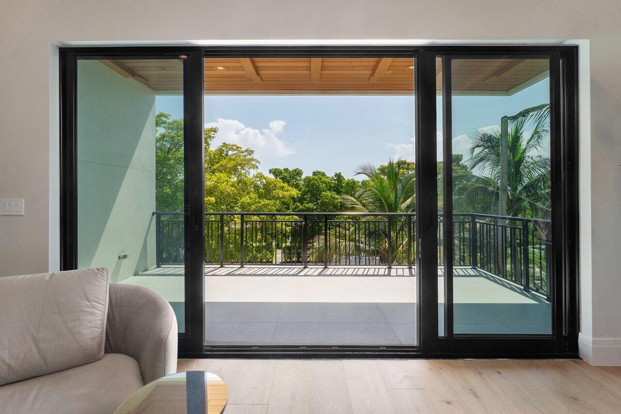 7935 S Flagler, West Palm Beach FL 33405