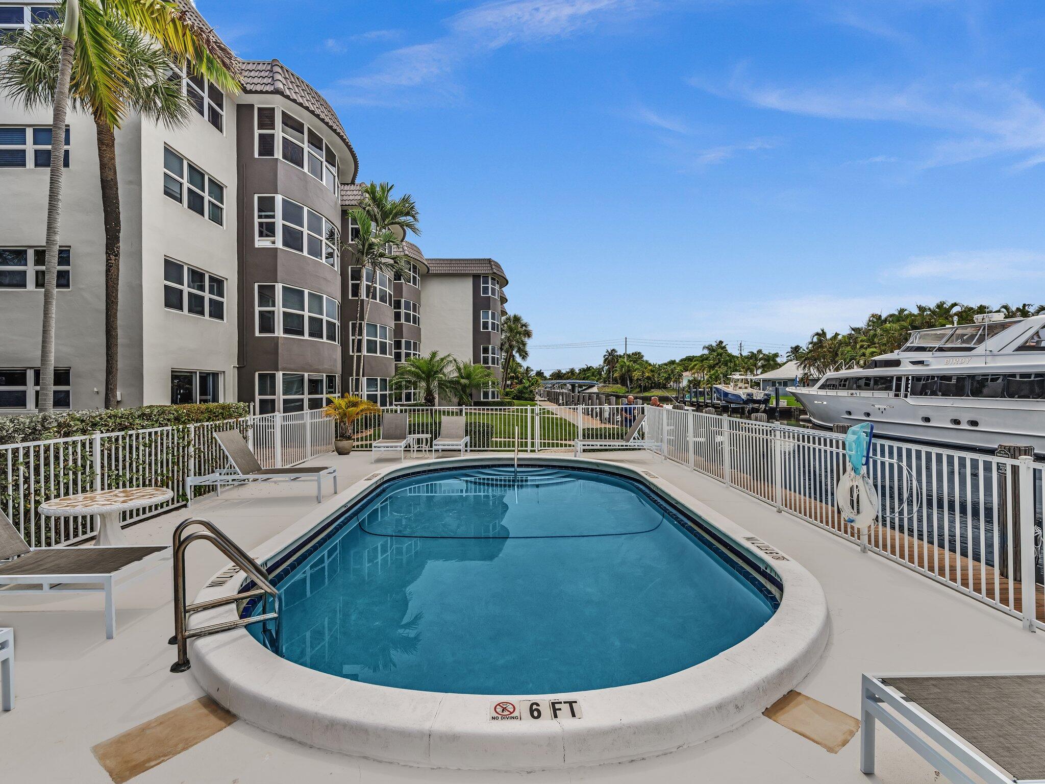 3031 NE 51st #403w, Fort Lauderdale FL 33308