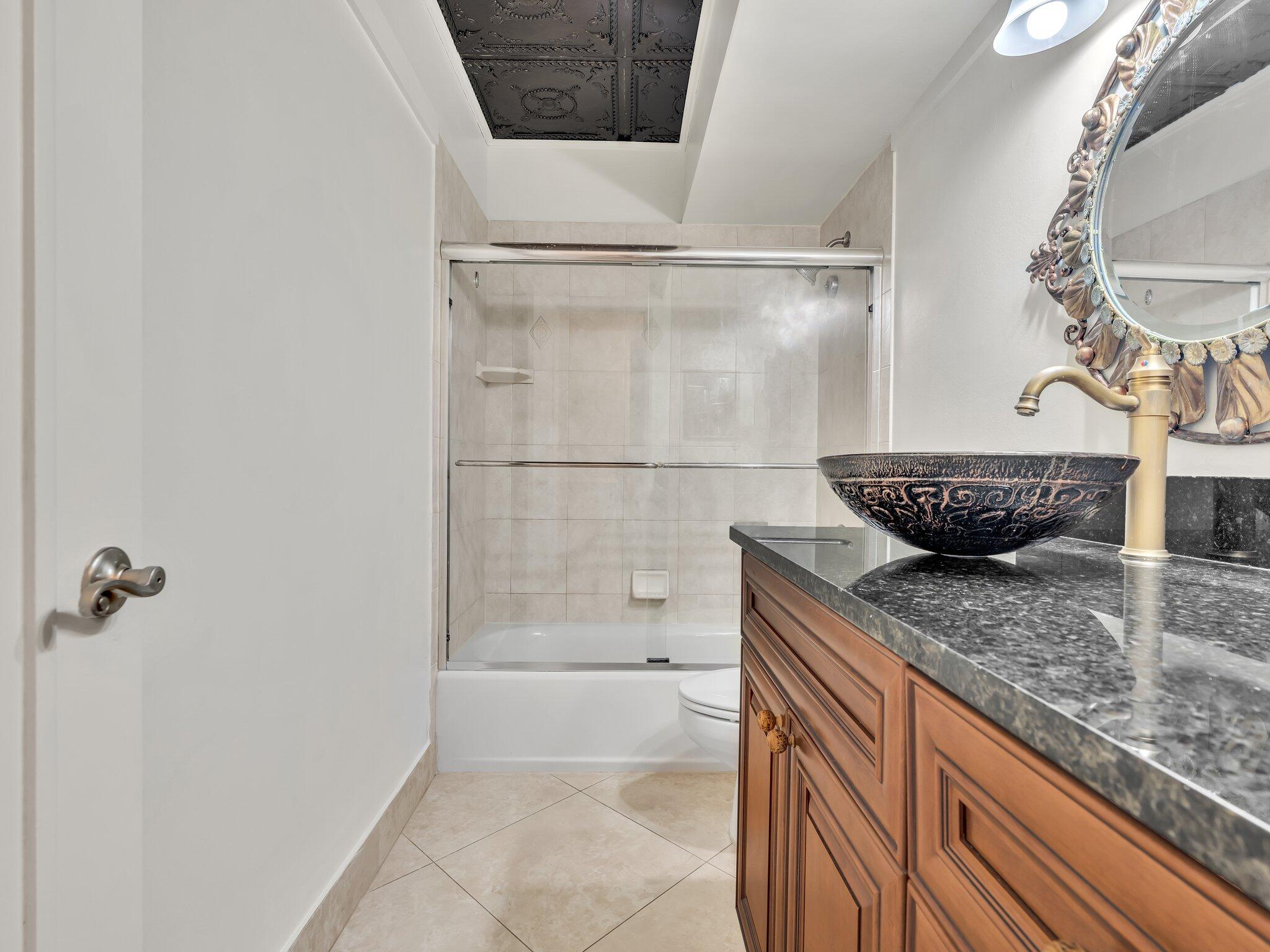 3031 NE 51st #403w, Fort Lauderdale FL 33308