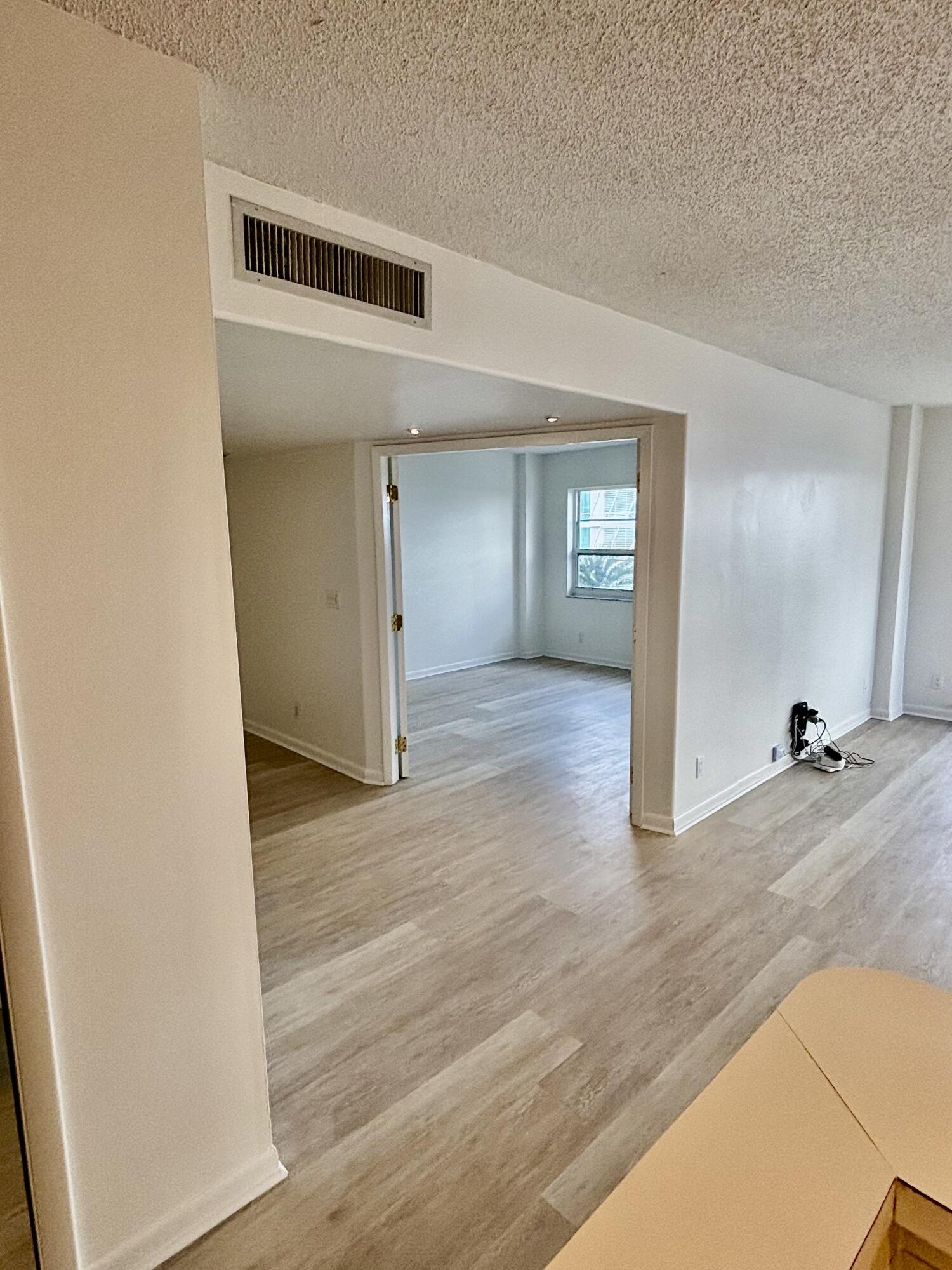 340 Sunset #501, Fort Lauderdale FL 33301