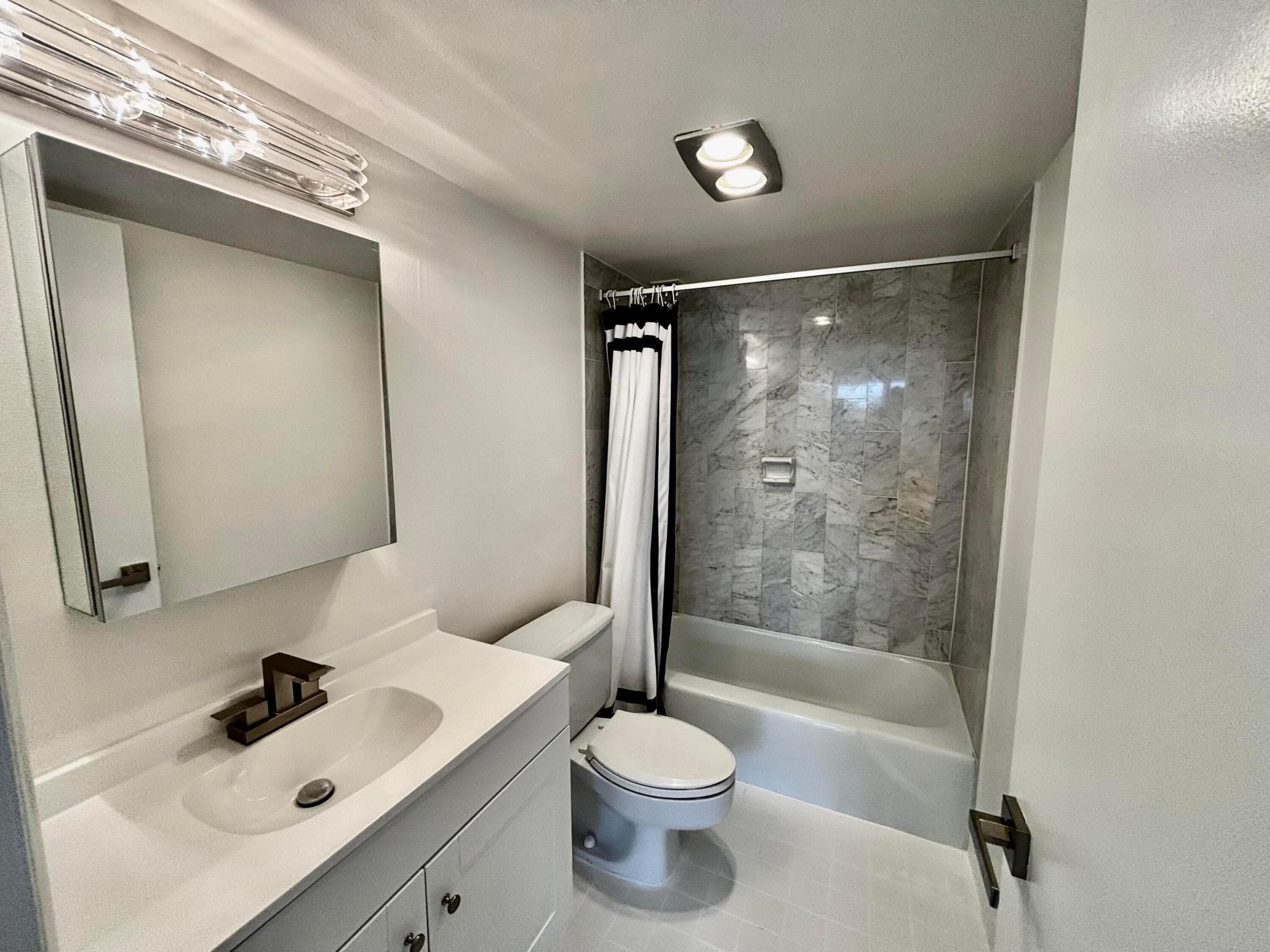 340 Sunset #501, Fort Lauderdale FL 33301