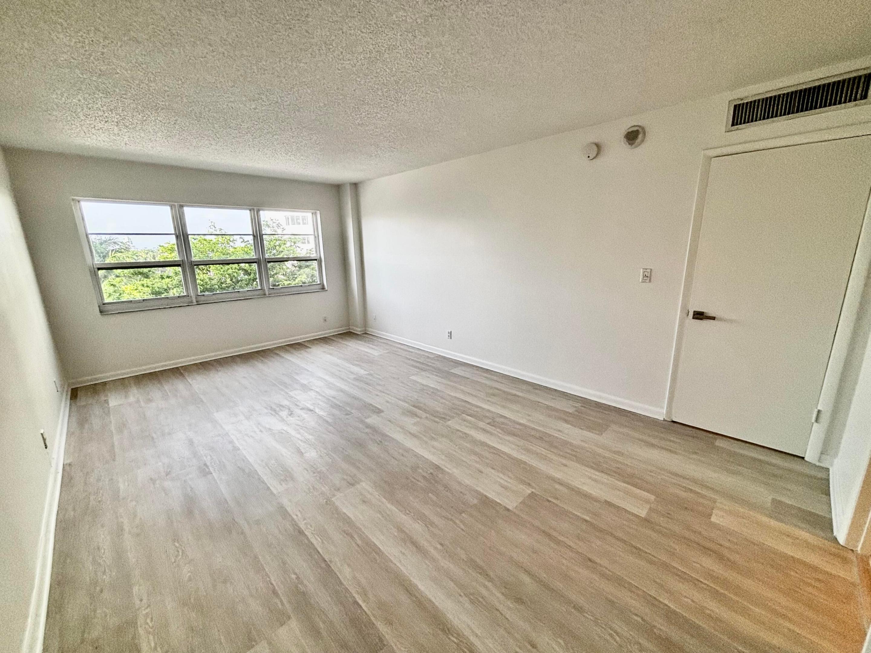 340 Sunset #501, Fort Lauderdale FL 33301