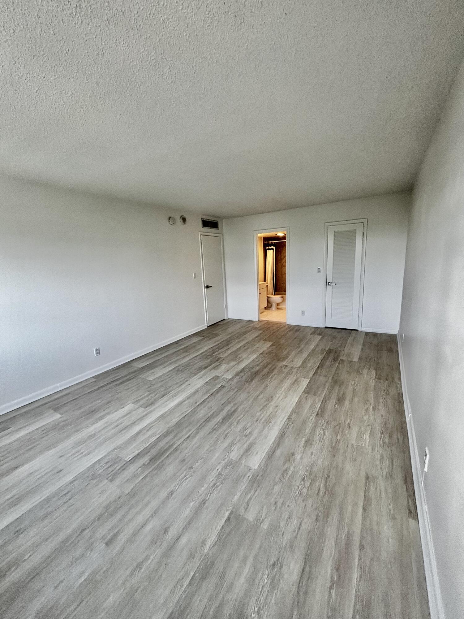 340 Sunset #501, Fort Lauderdale FL 33301