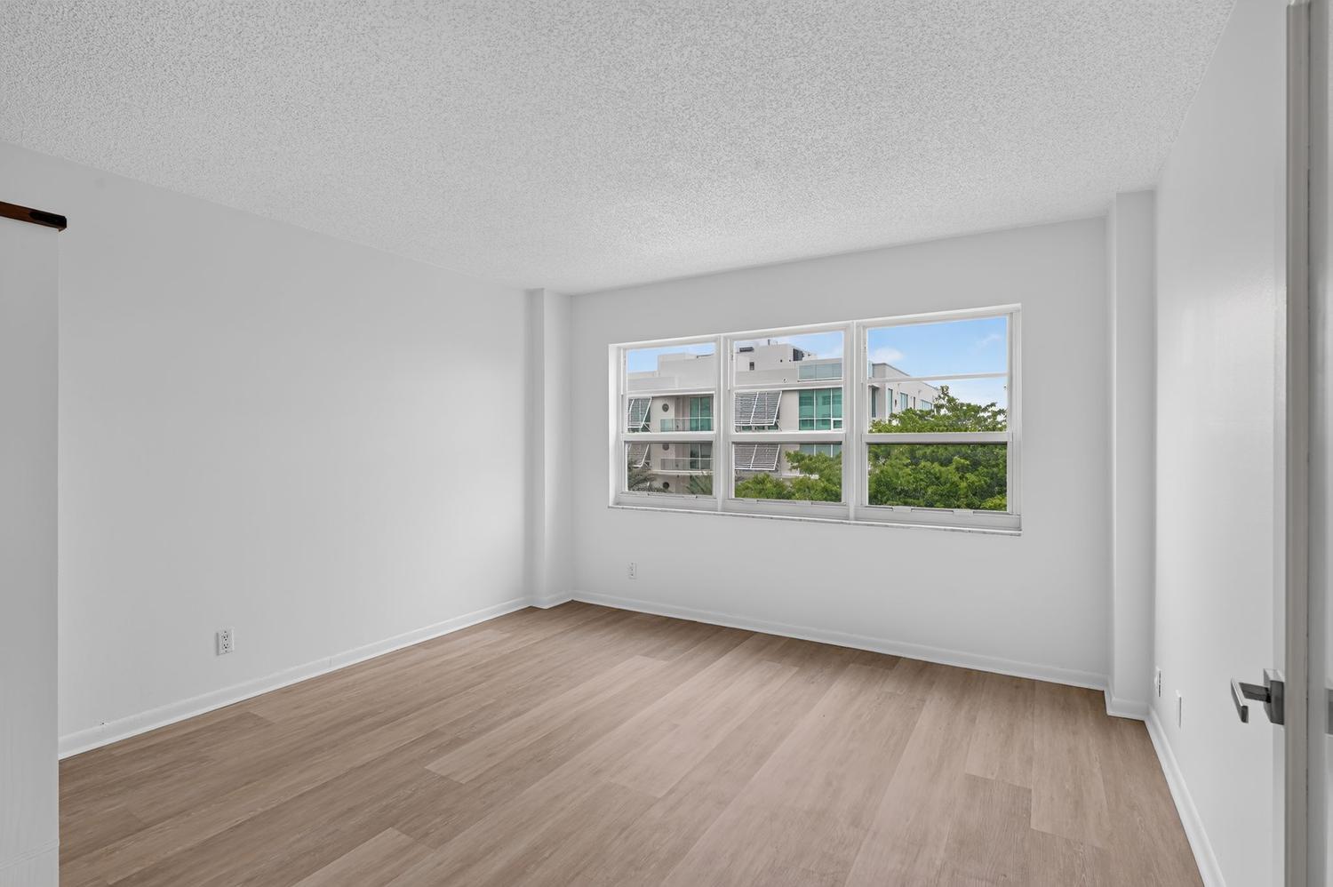 340 Sunset #501, Fort Lauderdale FL 33301